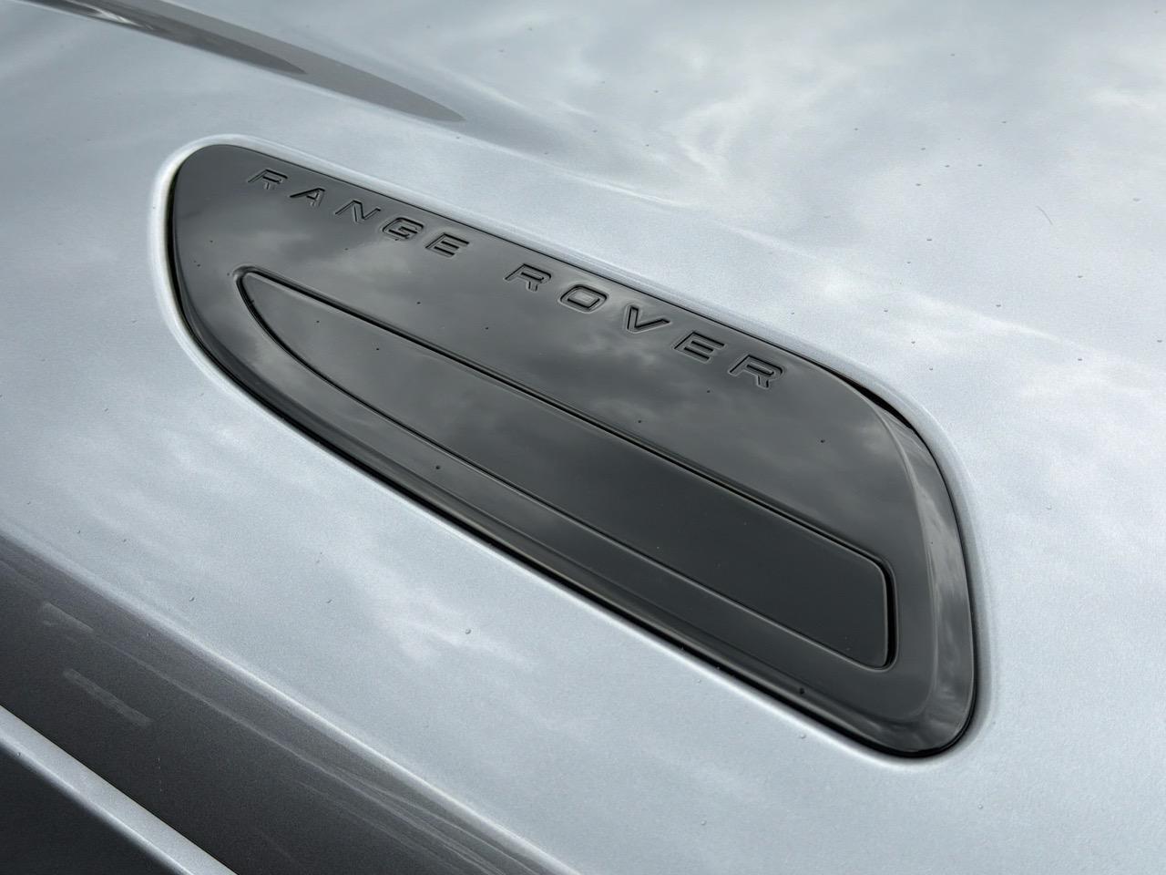 LAND ROVER Range Rover Velar 2.0 P400e Edition-image-14