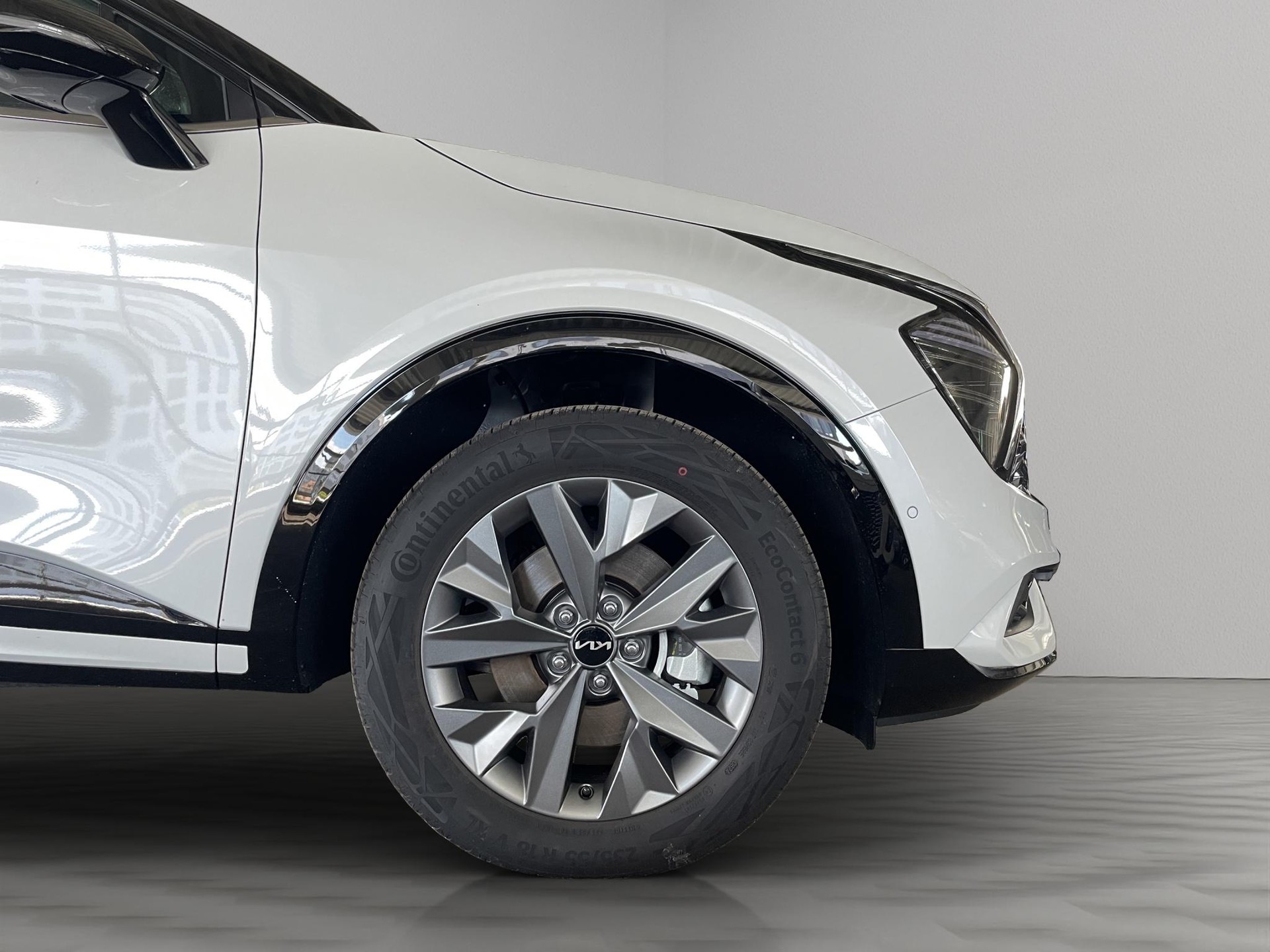 KIA Sportage 1.6 T-GDi Hybrid GT-Line-image-11