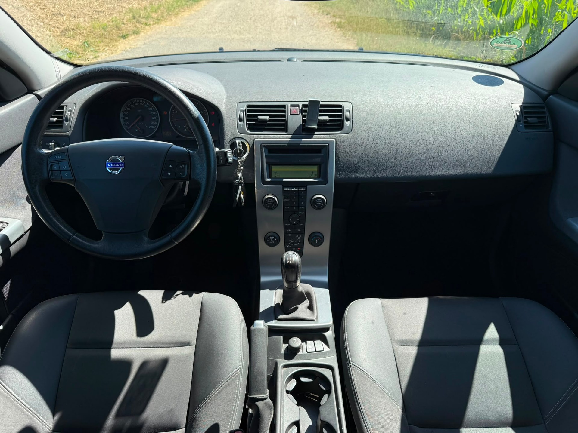 VOLVO V50 1.8-image-9