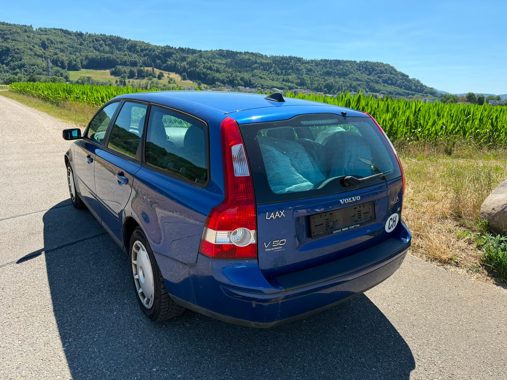 VOLVO V50 1.8-image-2