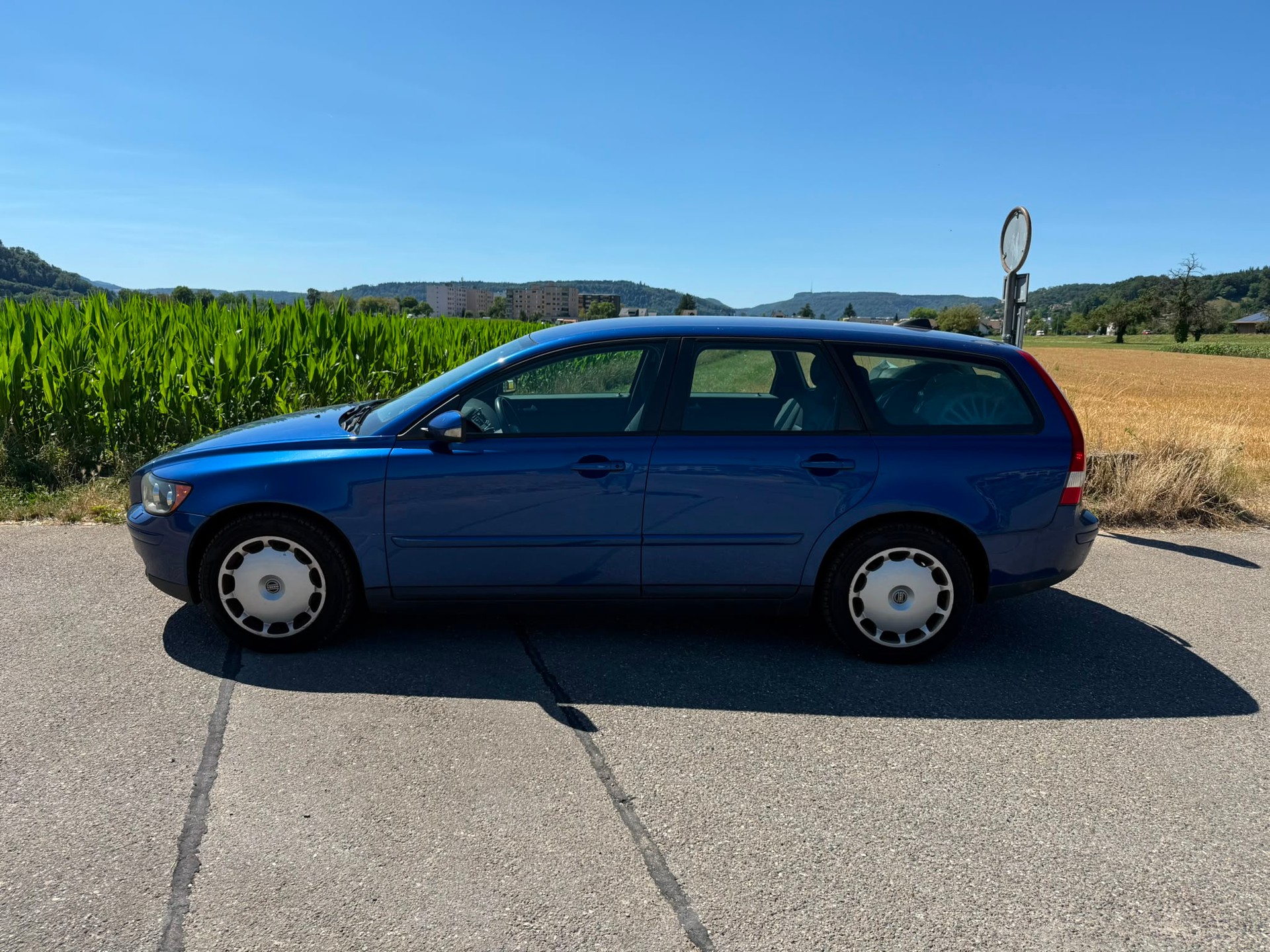 VOLVO V50 1.8-image-1