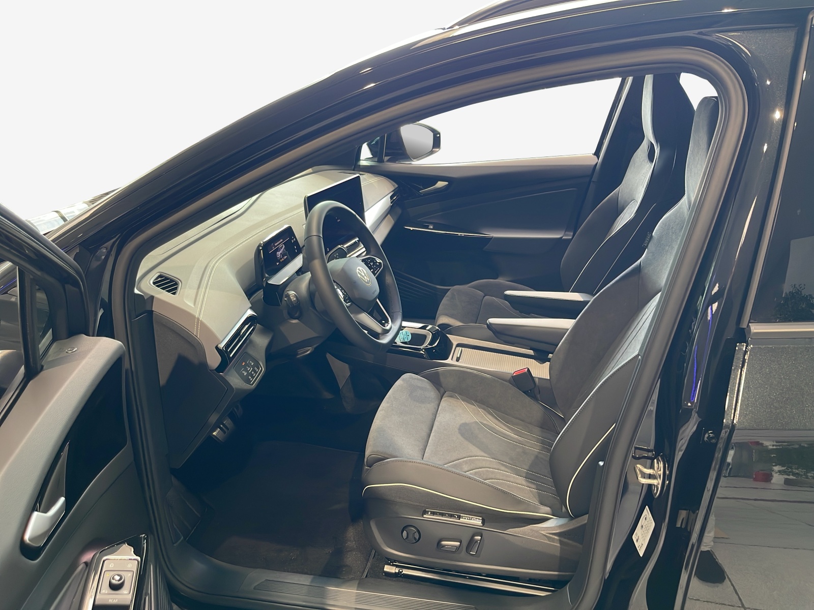 VW ID.4 Pro 77 kWh 4 Motion-image-7