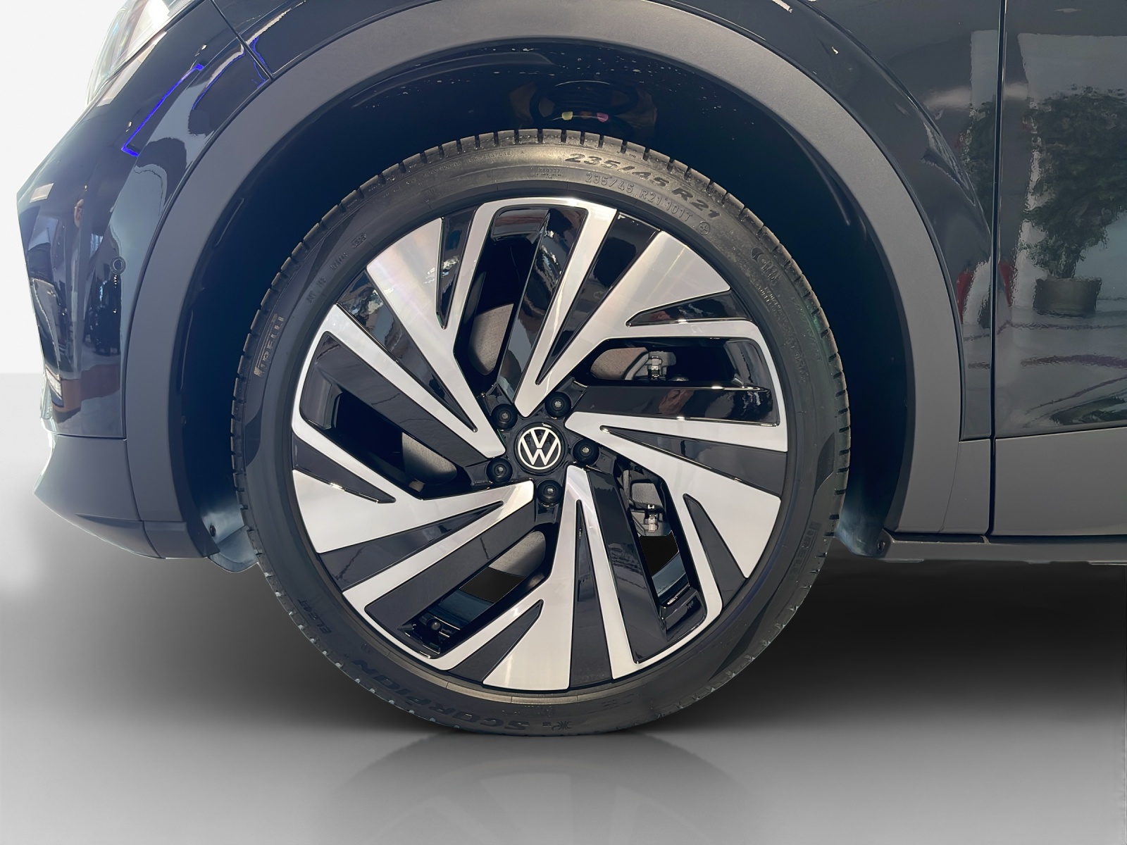 VW ID.4 Pro 77 kWh 4 Motion-image-13