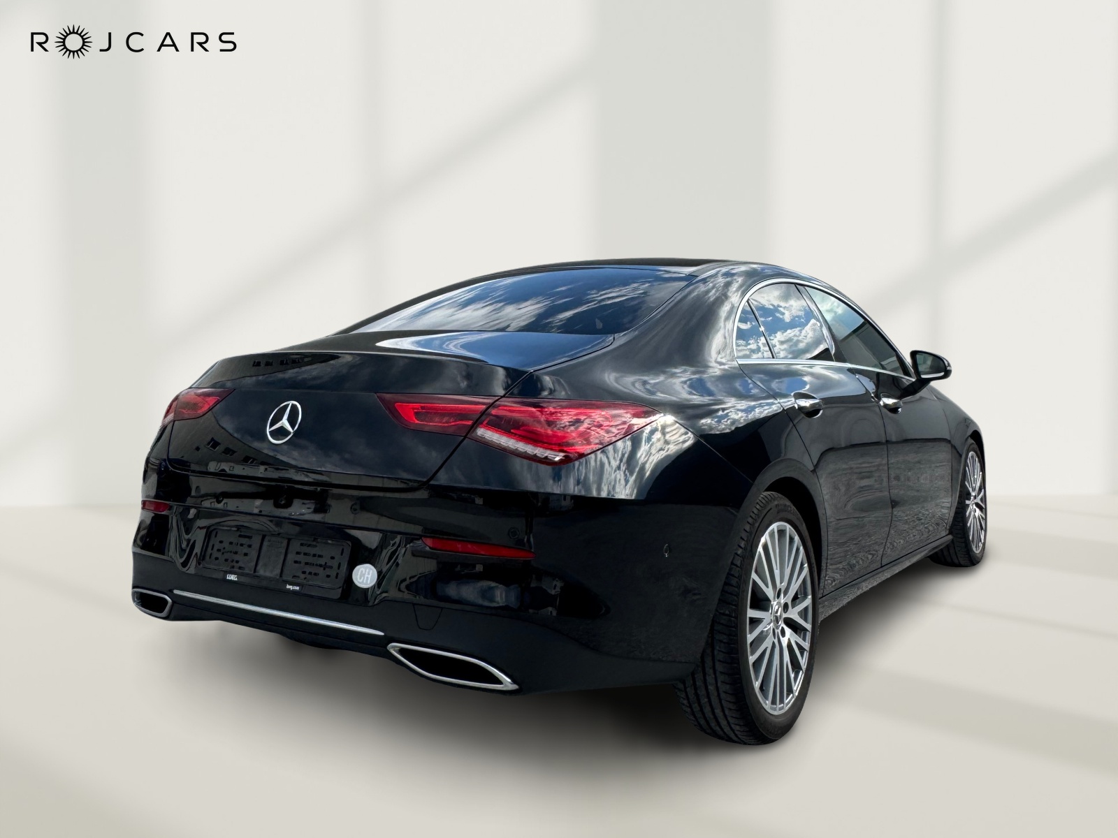 MERCEDES-BENZ CLA 200 7G-DCT-showroom-element-3