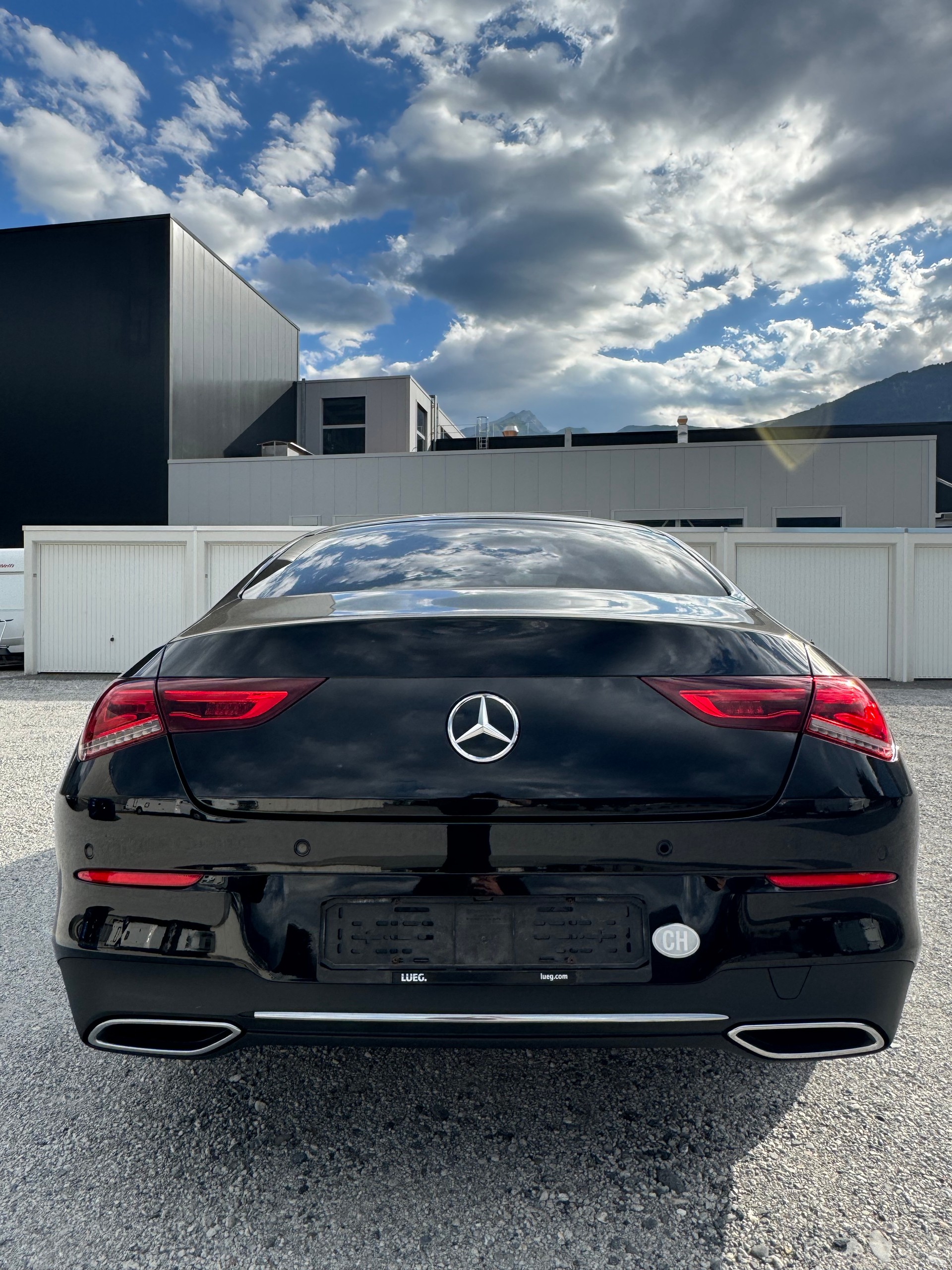 MERCEDES-BENZ CLA 200 Progressive 7G-DCT-image-4