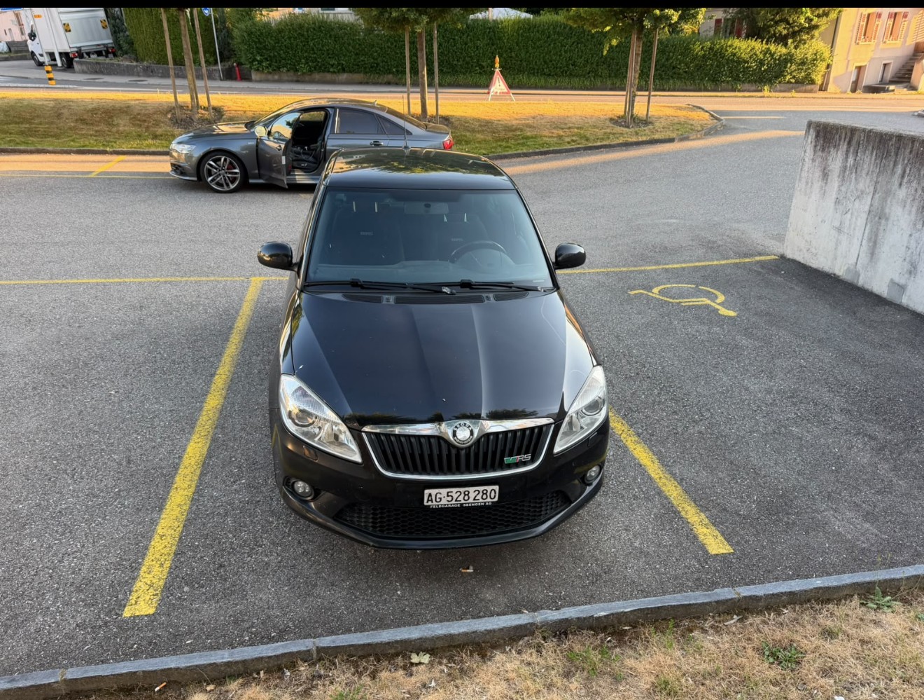 SKODA Fabia 1.4 TSI RS DSG-showroom-element-1