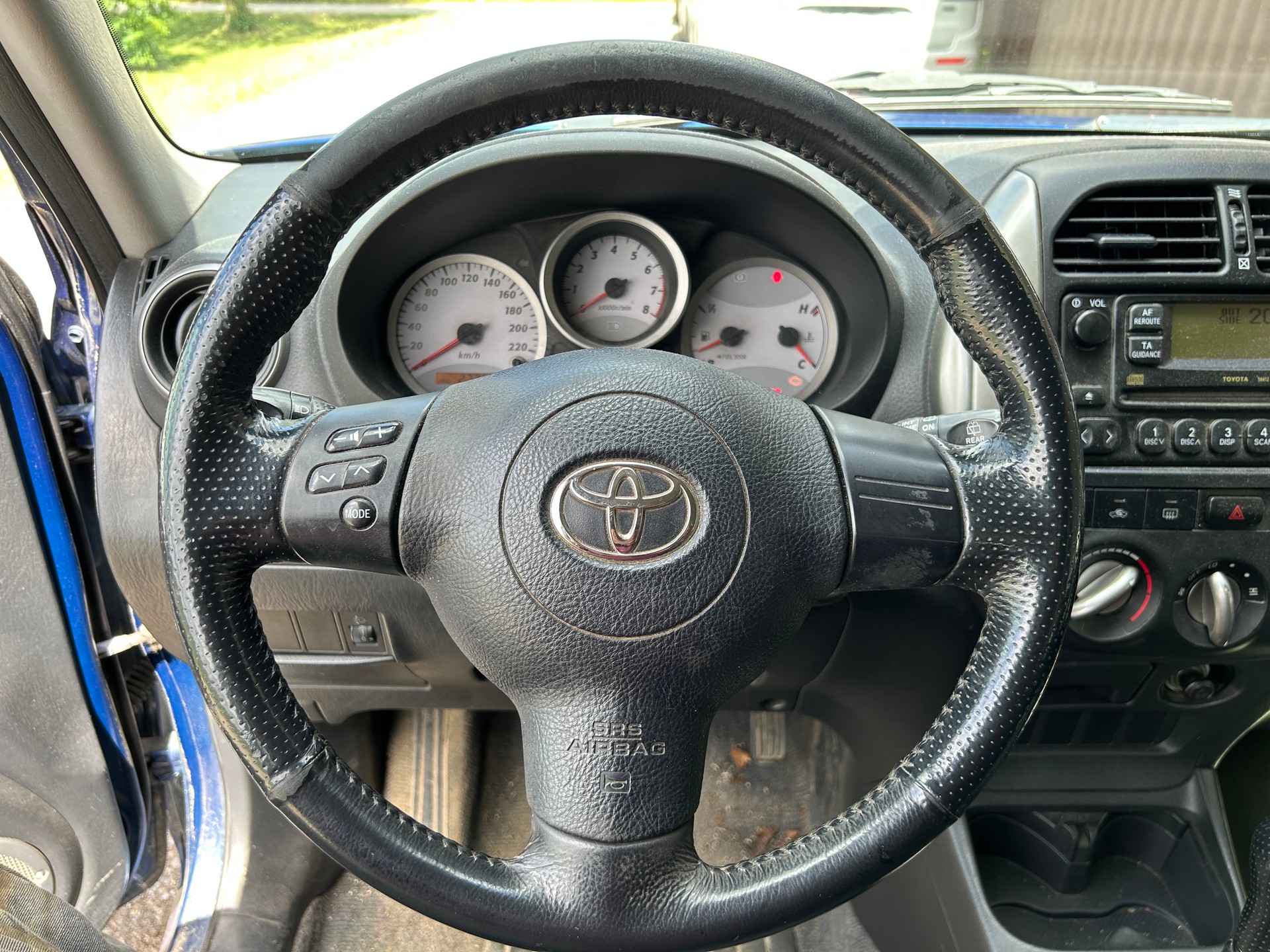 TOYOTA RAV-4 2.0 16V Linea Terra-image-8