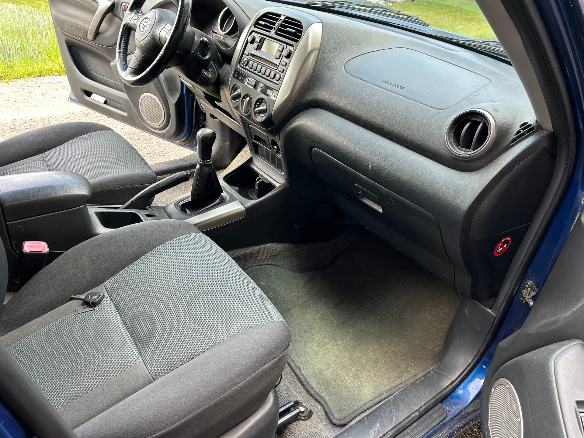 TOYOTA RAV-4 2.0 16V Linea Terra-image-13
