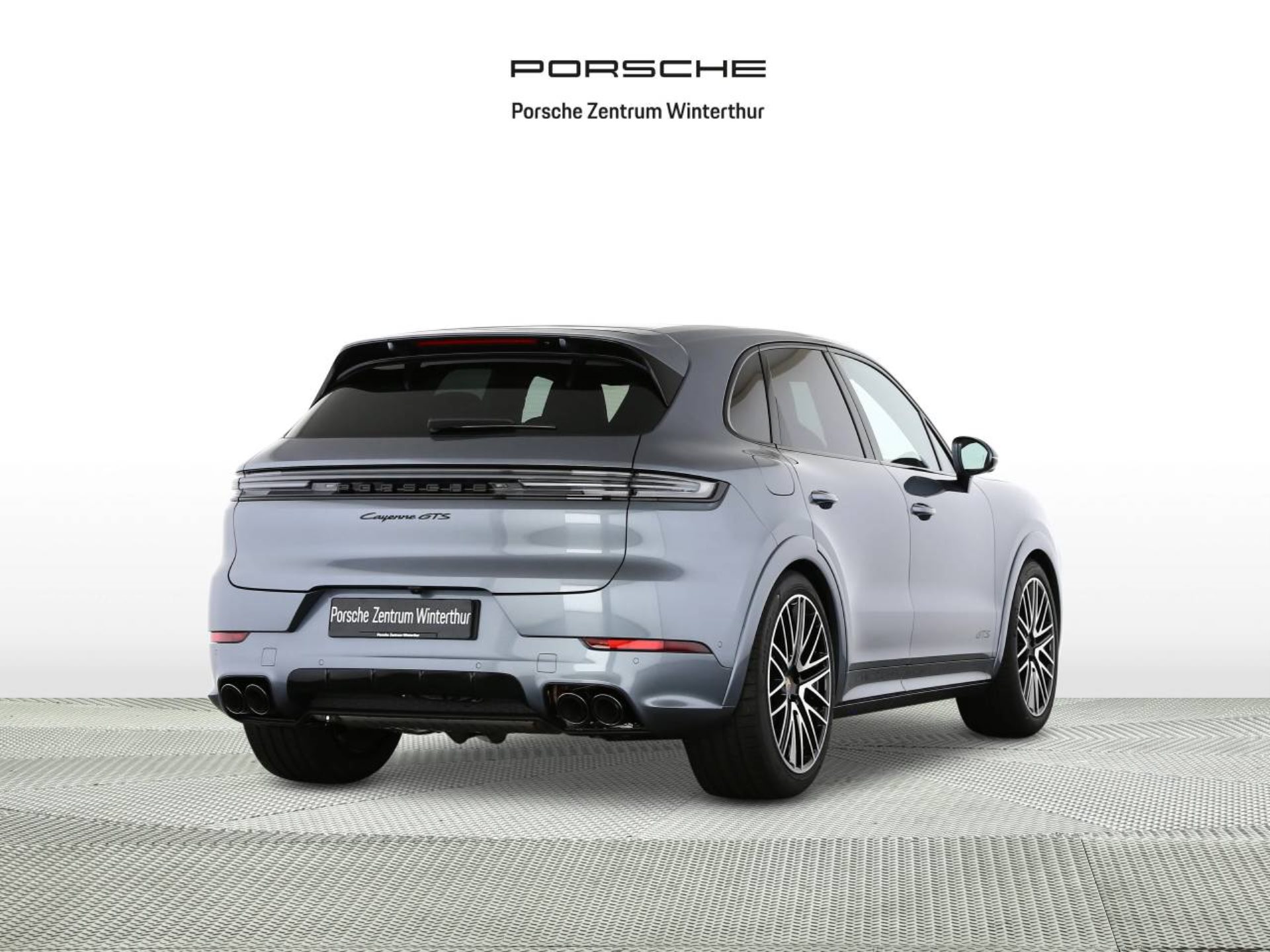 PORSCHE Cayenne GTS-image-2
