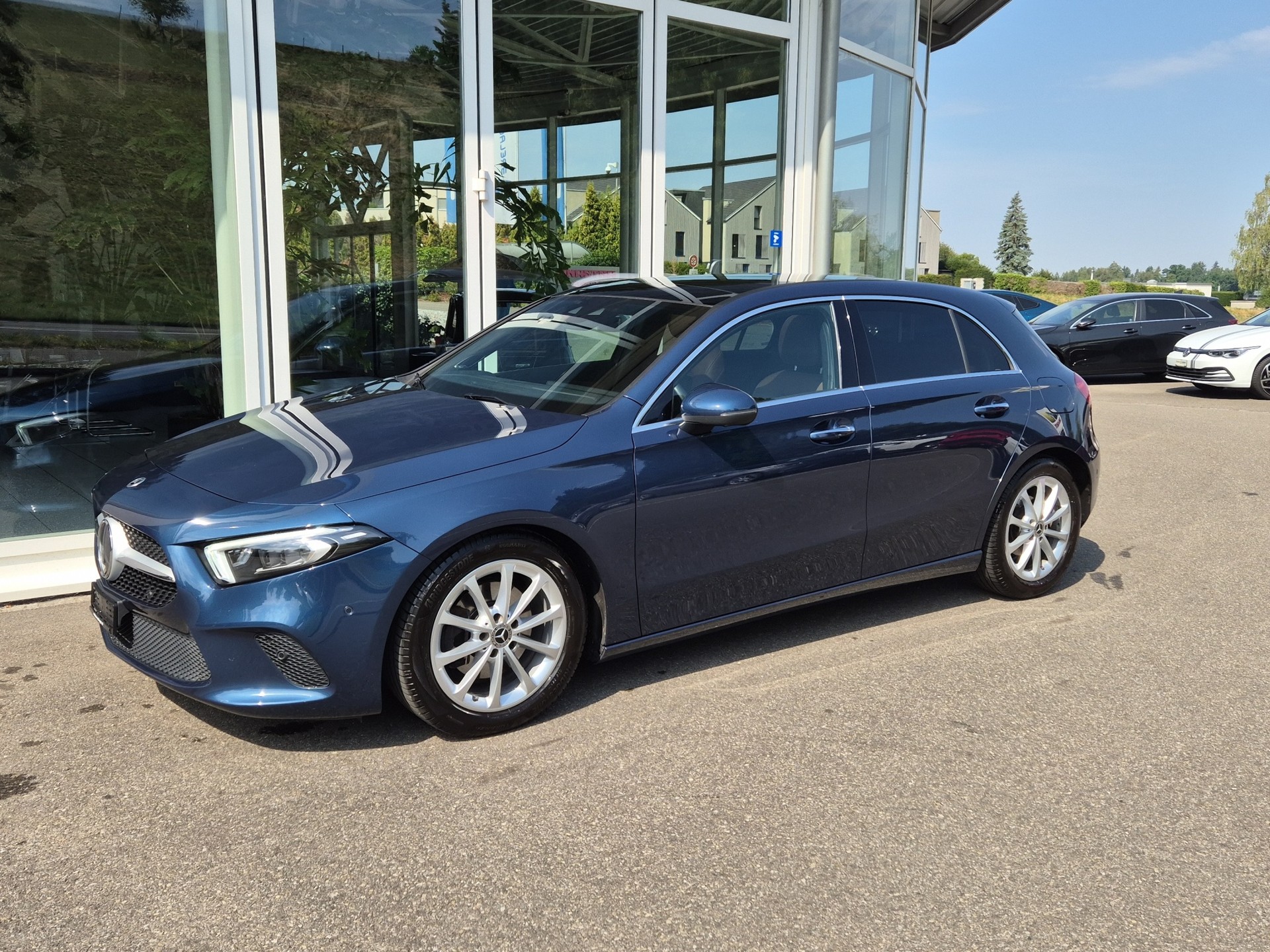 MERCEDES-BENZ A 200 Progressive 7G-DCT-image-0