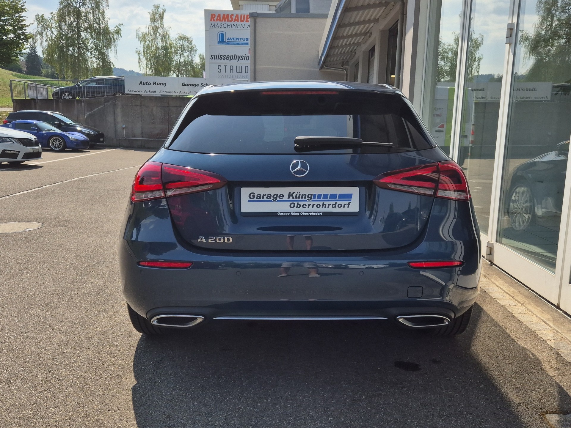 MERCEDES-BENZ A 200 Progressive 7G-DCT-image-4