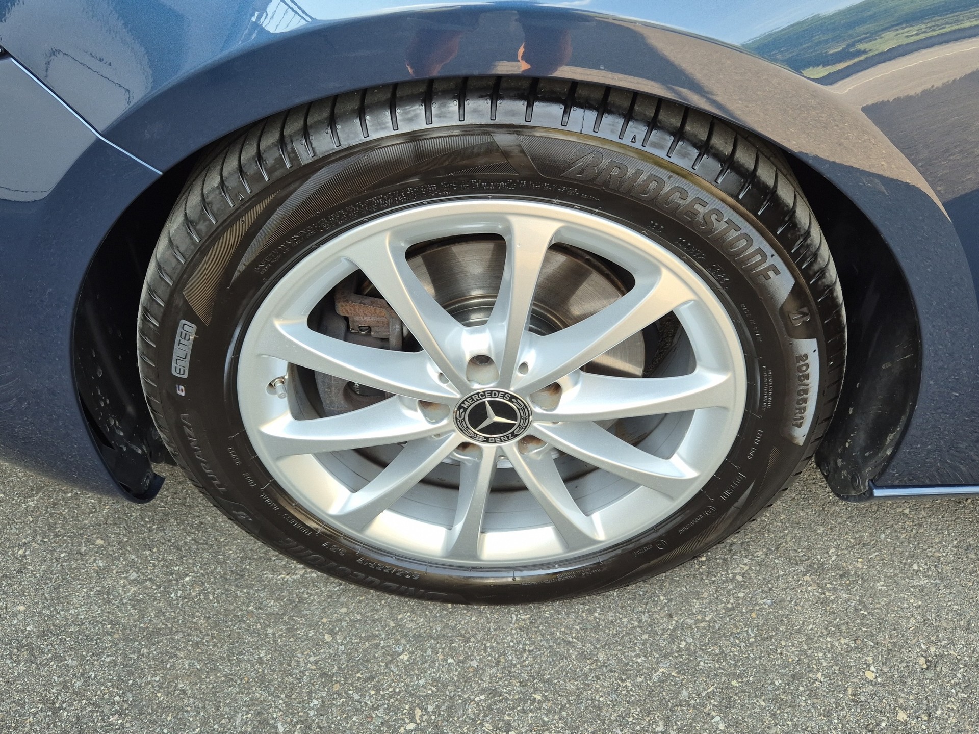 MERCEDES-BENZ A 200 Progressive 7G-DCT-image-5