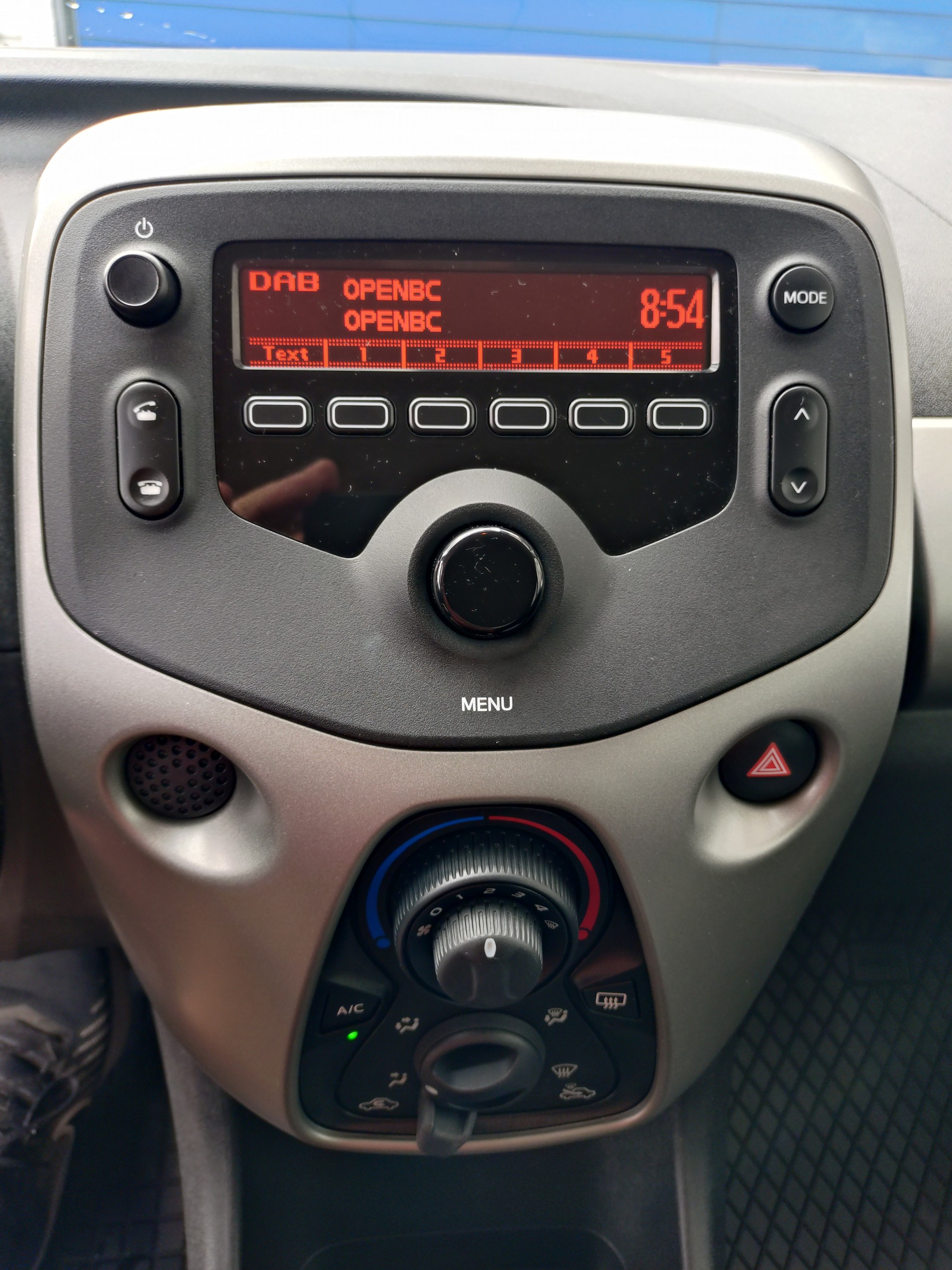 PEUGEOT 108 1.0 VTi Active ETG-image-8