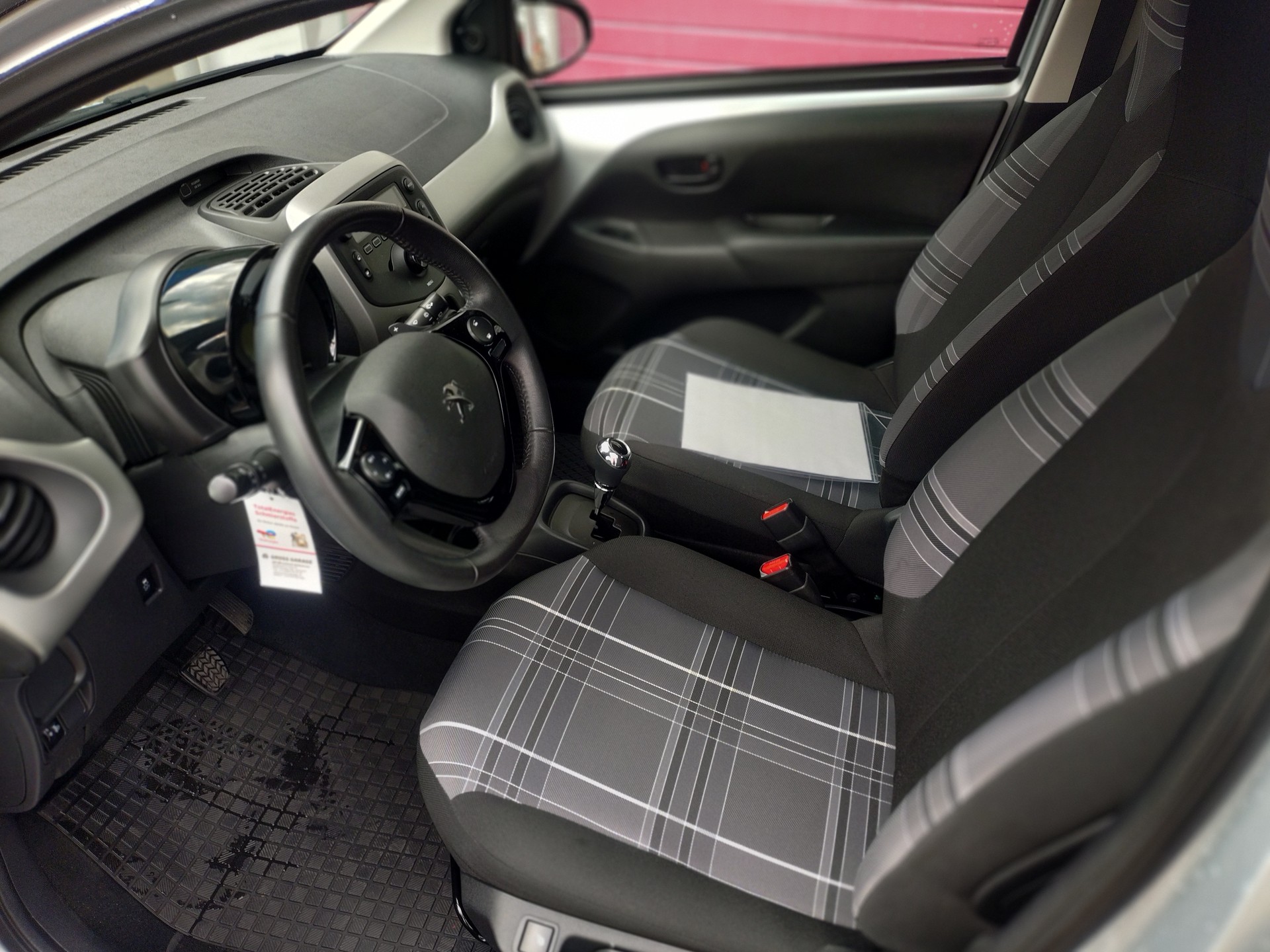 PEUGEOT 108 1.0 VTi Active ETG-image-10