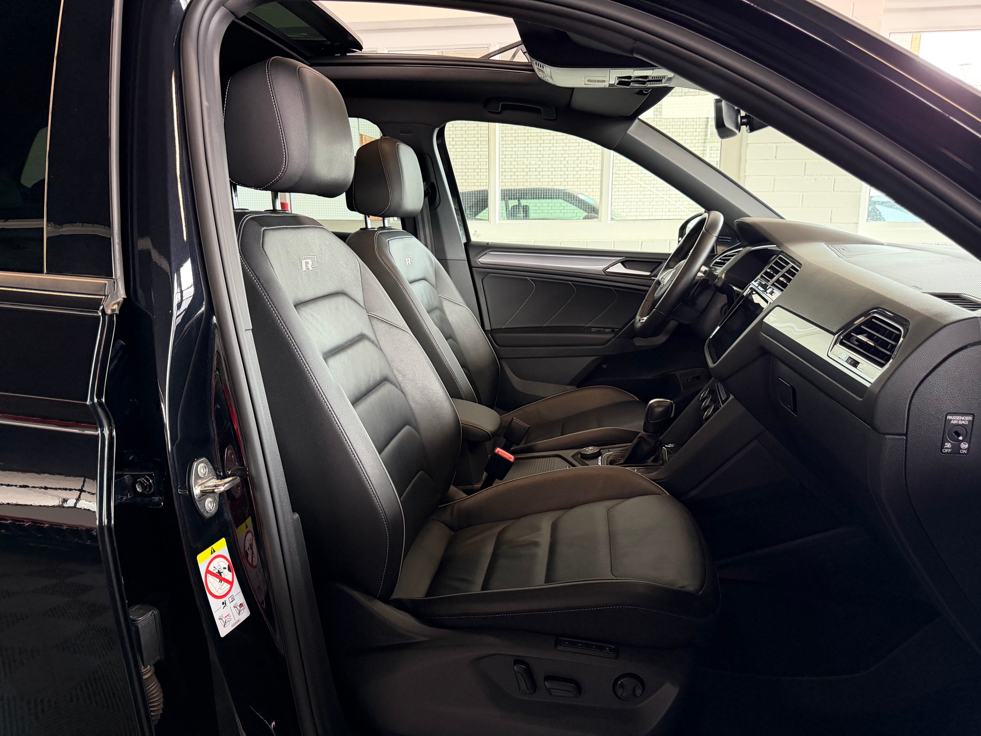 VW Tiguan Allspace 2.0 TDI SCR Highline R-LINE SPORT 00 PS 4X4 4MotionDSG-image-7