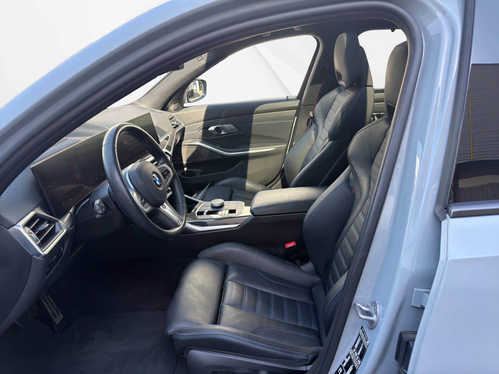 BMW M340i xDr 48V T MSportPro-image-11