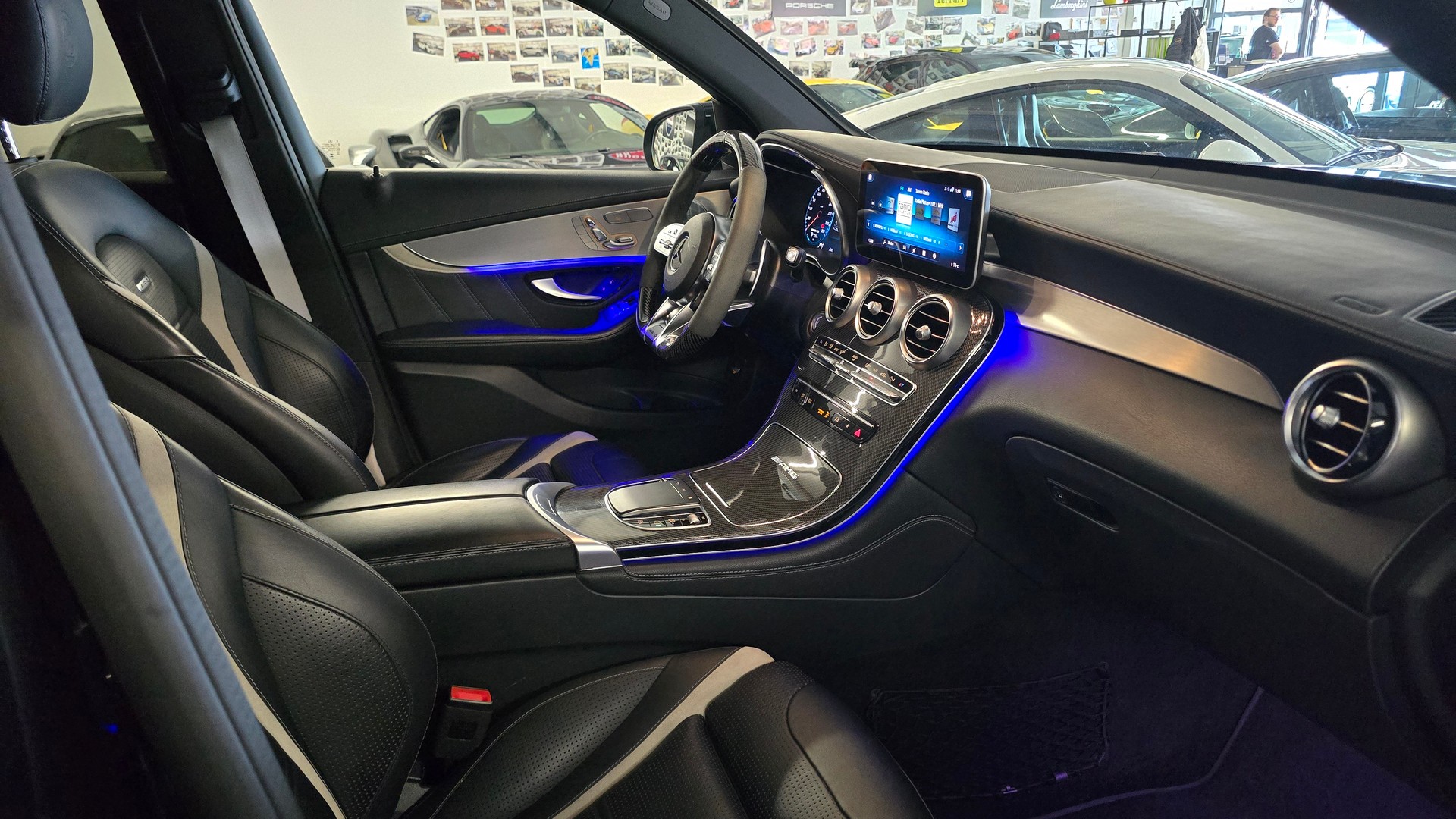 MERCEDES-BENZ GLC 63 S AMG 4Matic 9G-Tronic Performance-image-22