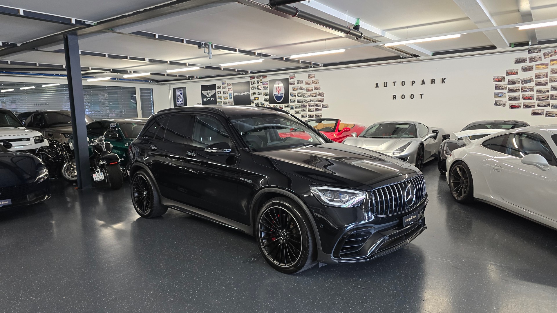 MERCEDES-BENZ GLC 63 S AMG 4Matic 9G-Tronic Performance
