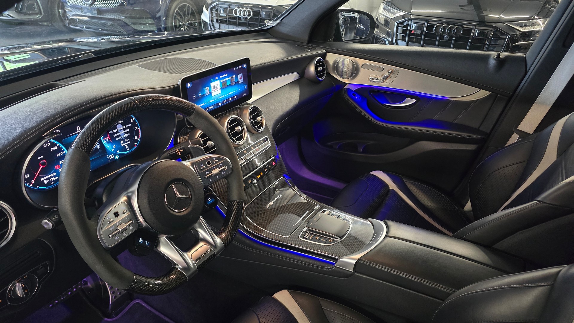 MERCEDES-BENZ GLC 63 S AMG 4Matic 9G-Tronic Performance-image-17