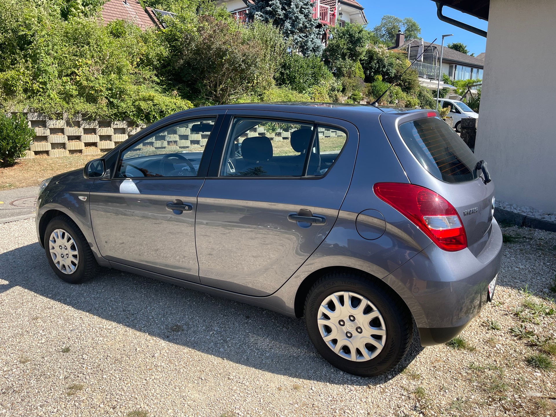 HYUNDAI i20 1.2 Comfort-image-2