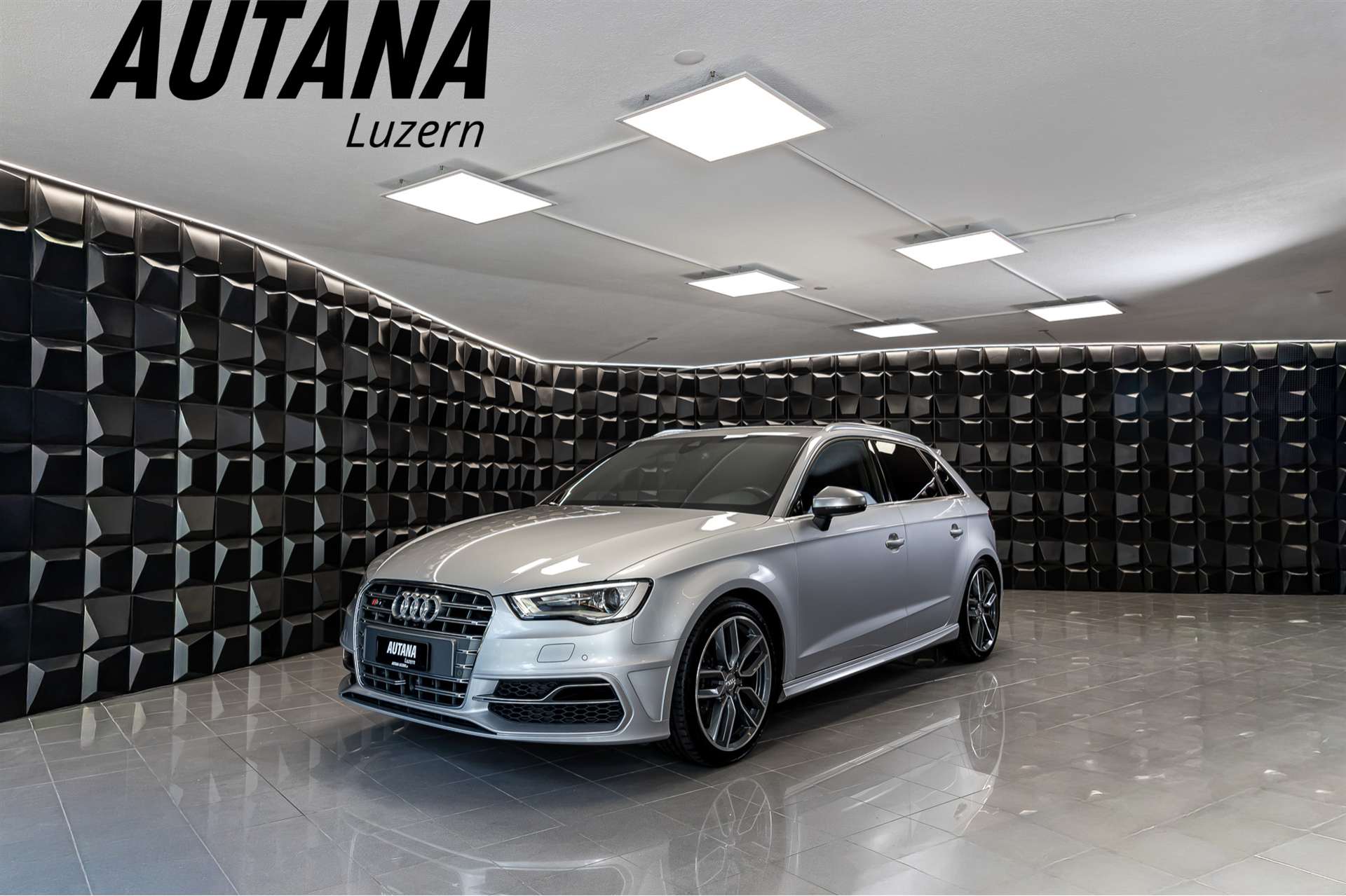 AUDI S3 Sportback 2.0 TFSI quattro S-tronic-image-0