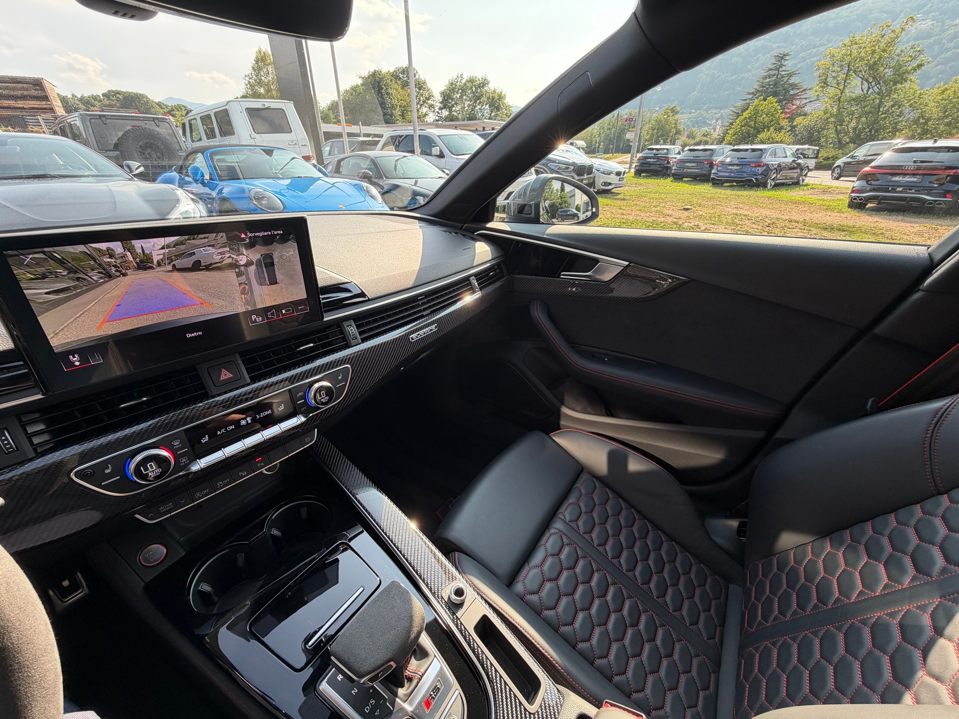 AUDI RS4 Avant quattro tiptronic-image-15