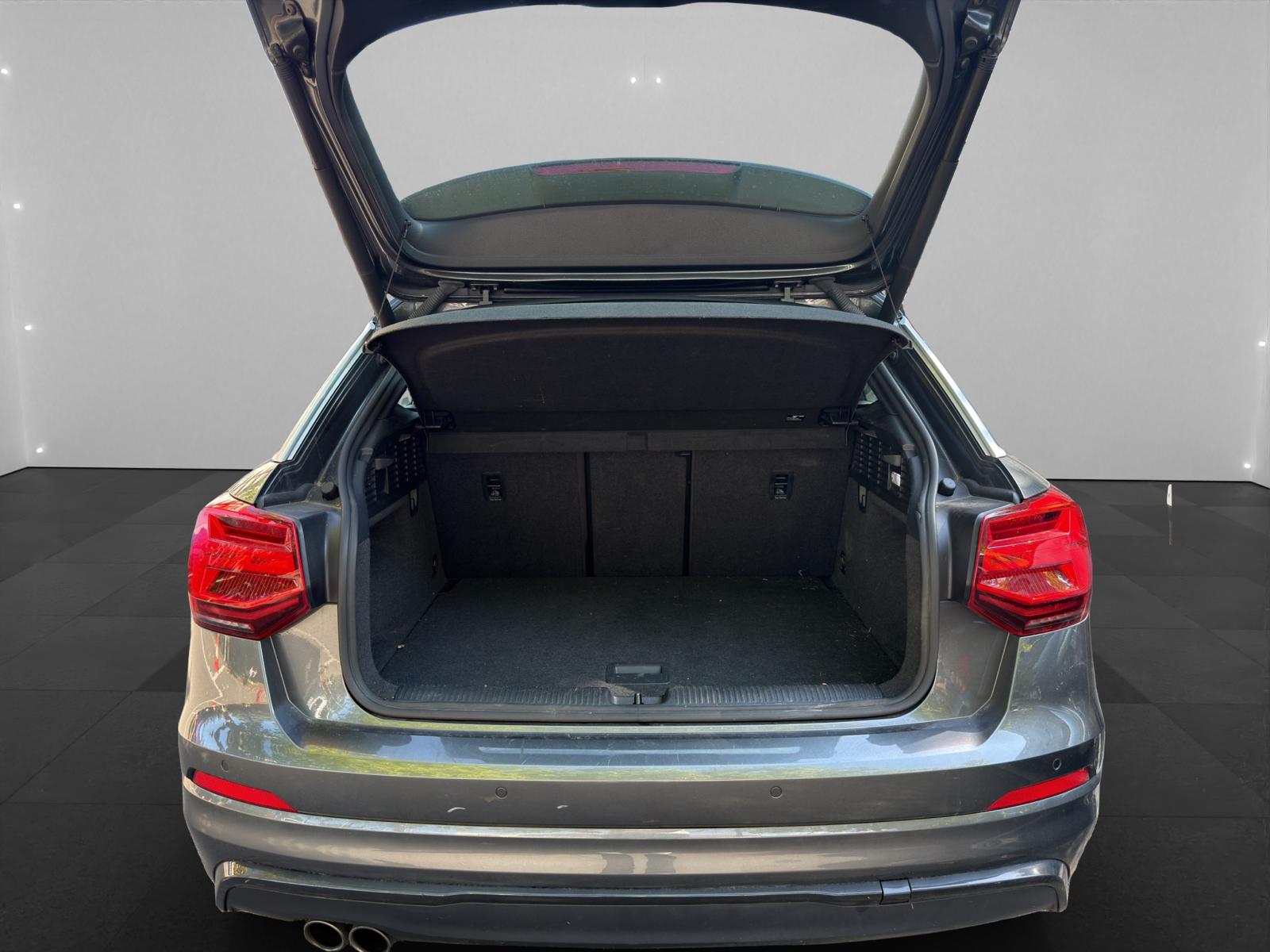 AUDI Q2 2.0 TFSI sport quattro S-tronic-image-8