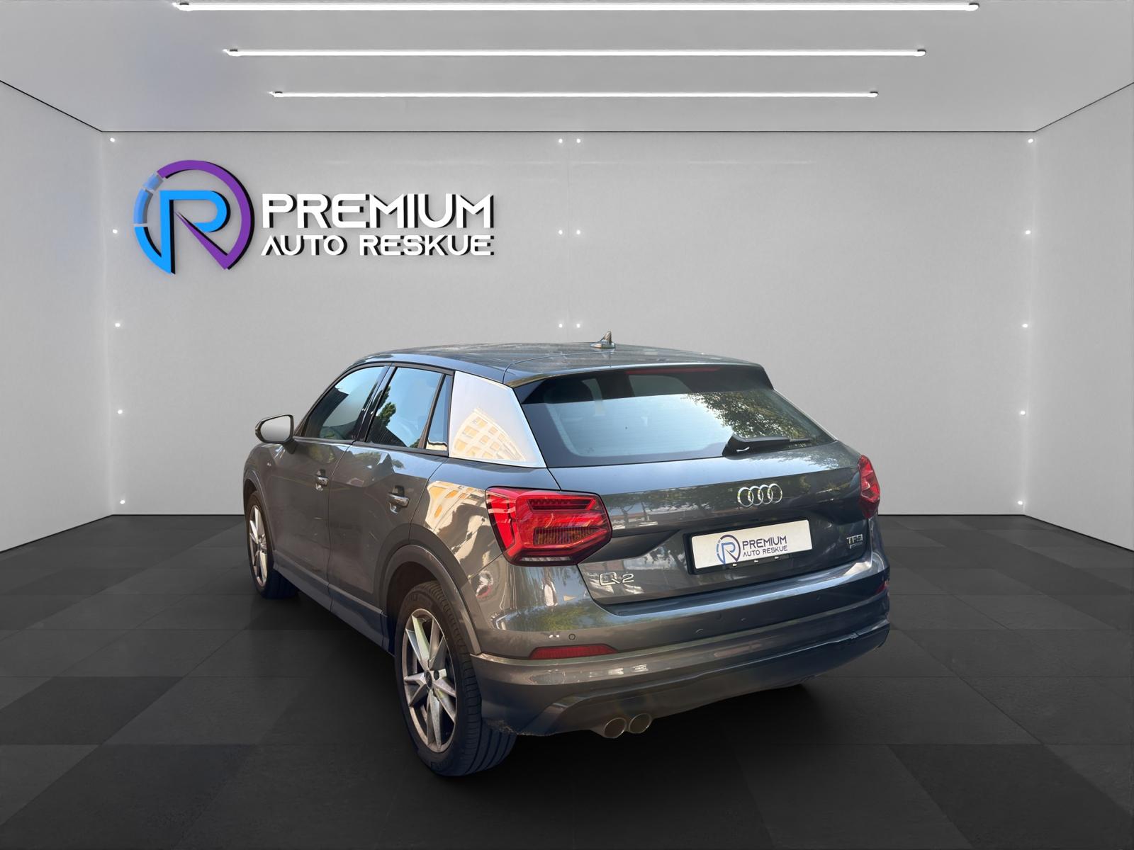 AUDI Q2 2.0 TFSI sport quattro S-tronic-image-3