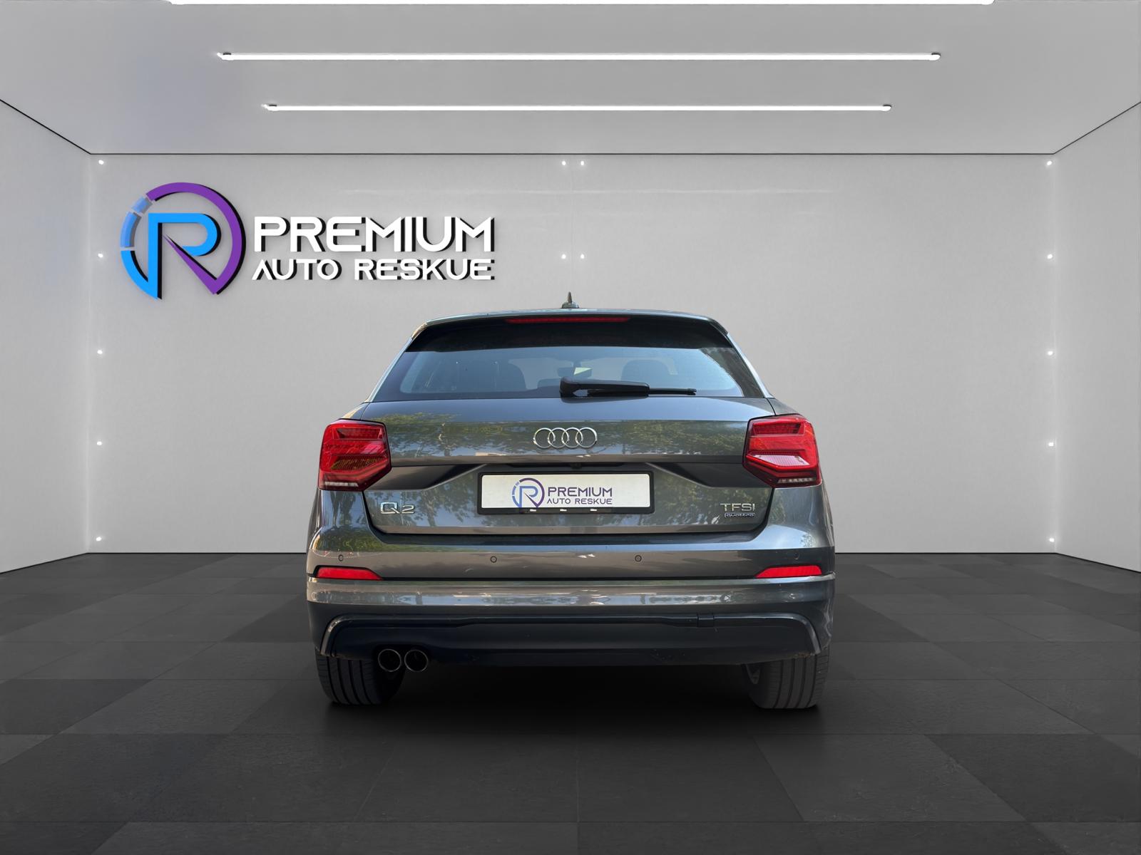 AUDI Q2 2.0 TFSI sport quattro S-tronic-image-4