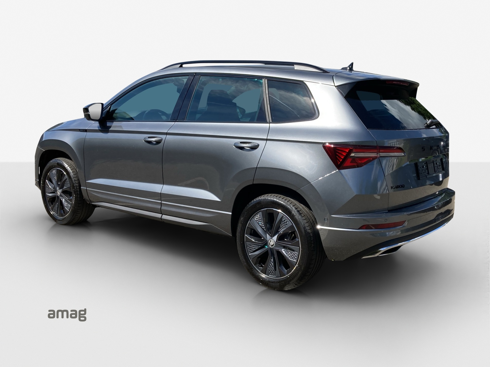 SKODA Karoq 2.0 TSI SportLine 4x4 DSG-image-2