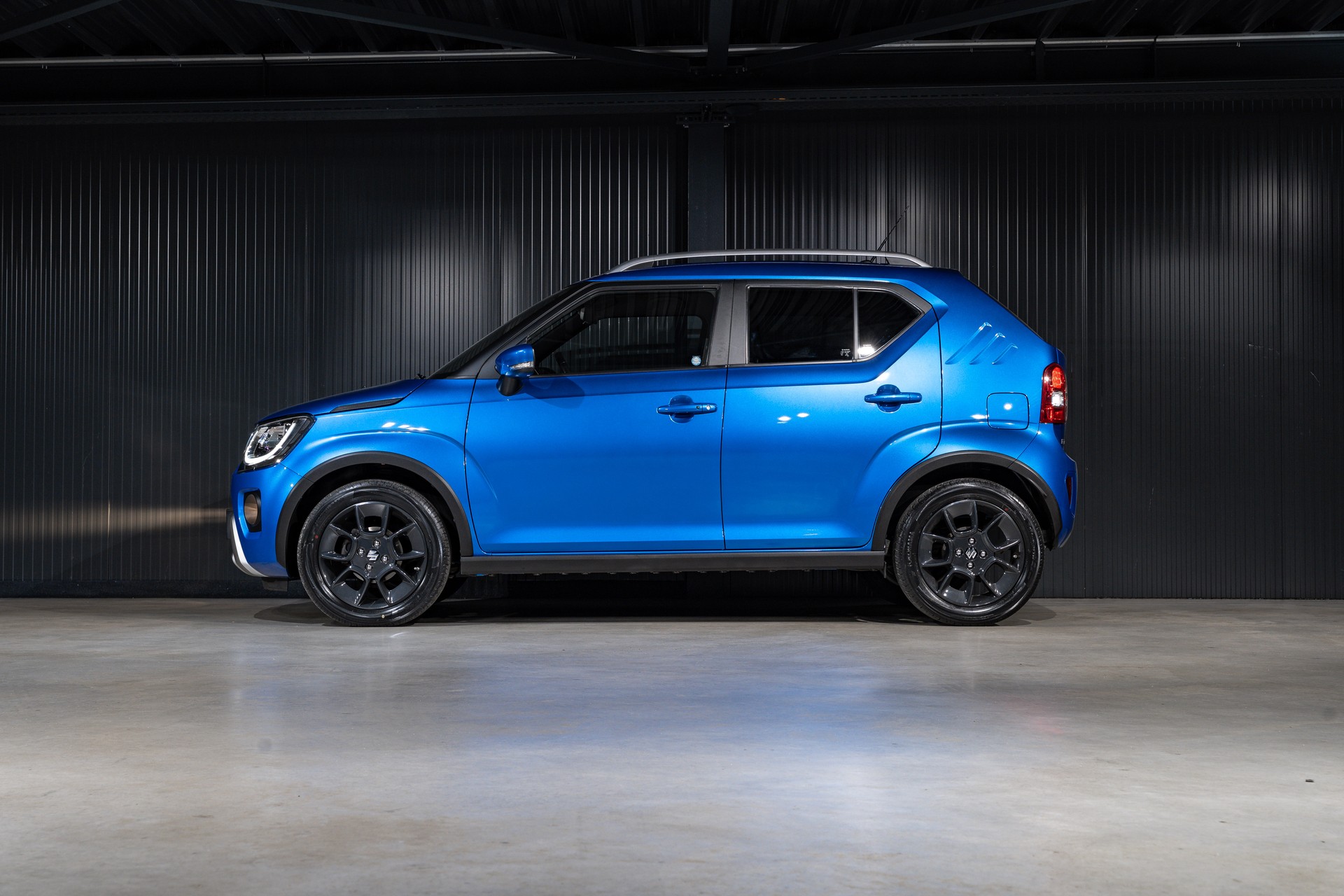 SUZUKI Ignis 1.2i Compact Top Hybrid CVT-image-2