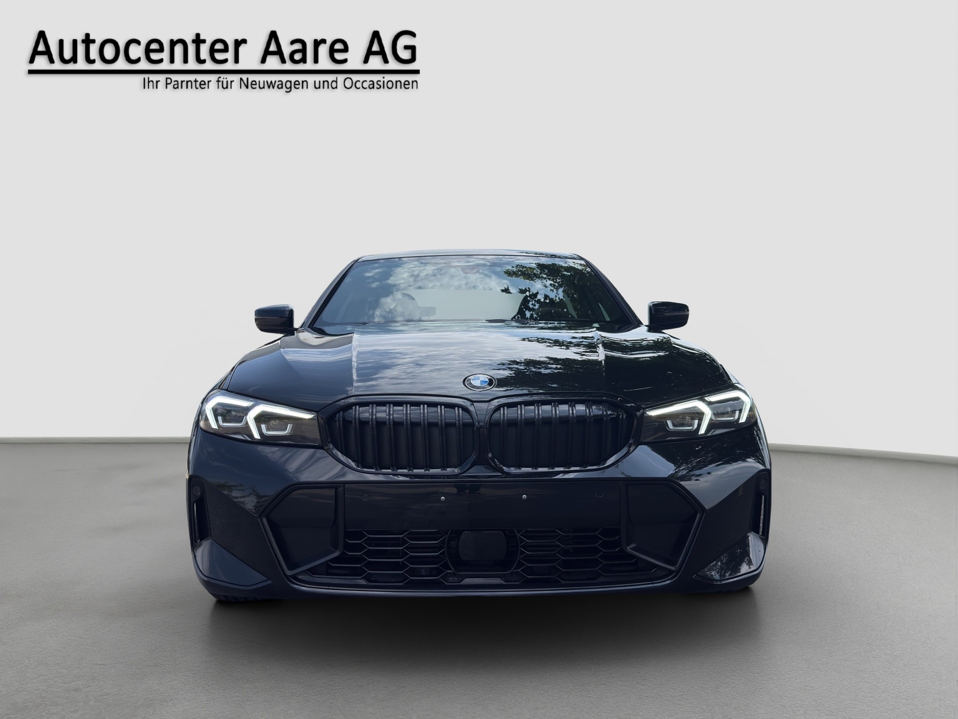 BMW 320d xDrive 48V Steptronic M Sport Pro-image-1