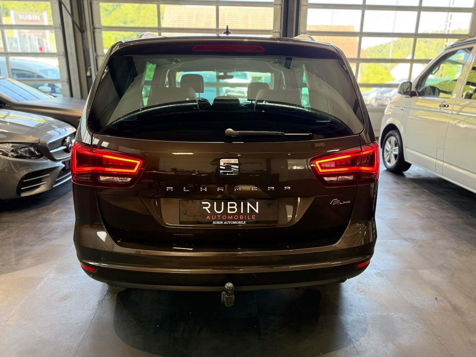 SEAT Alhambra 2.0 TDI FR Line-image-2
