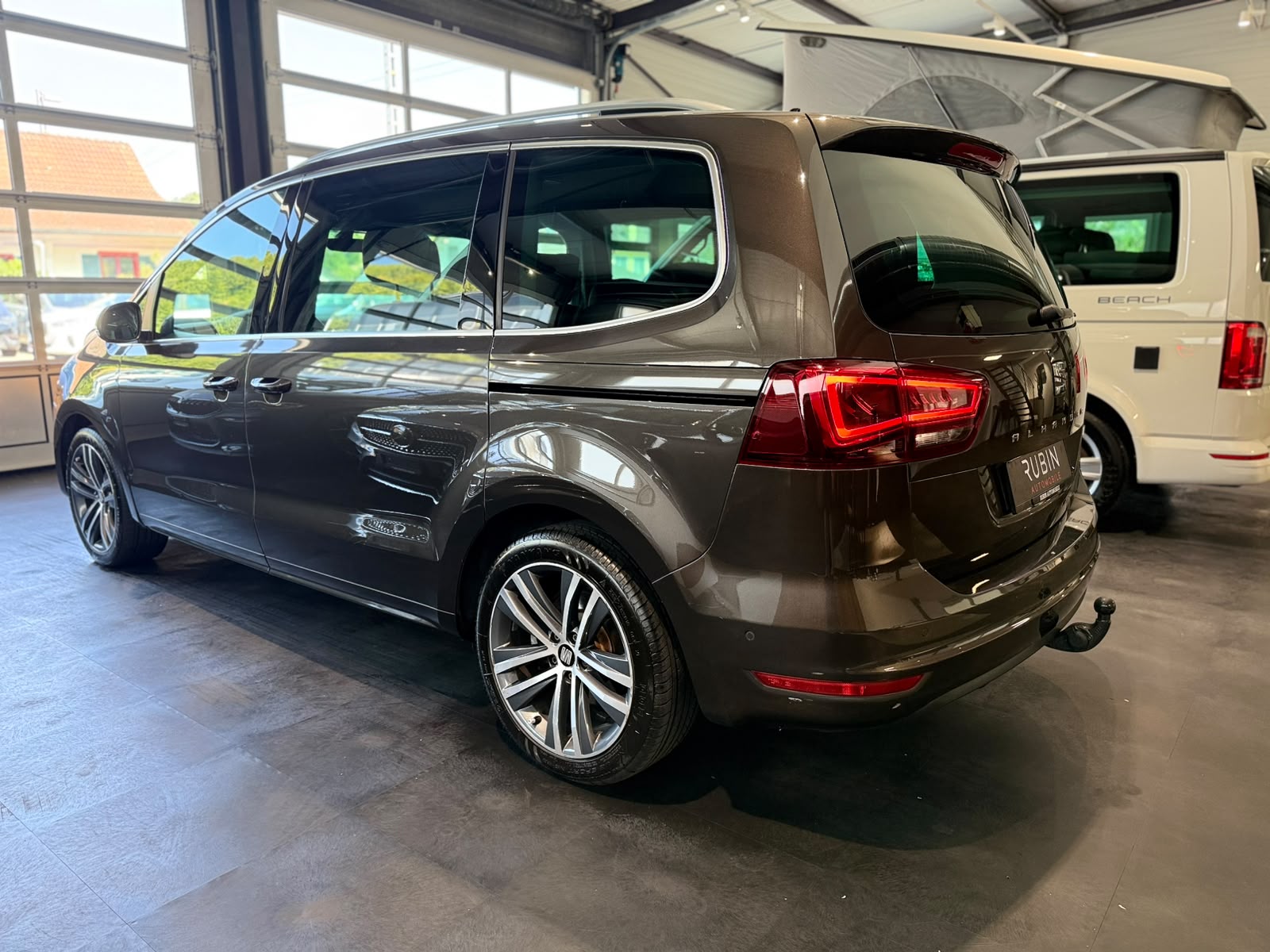SEAT Alhambra 2.0 TDI FR Line-image-1