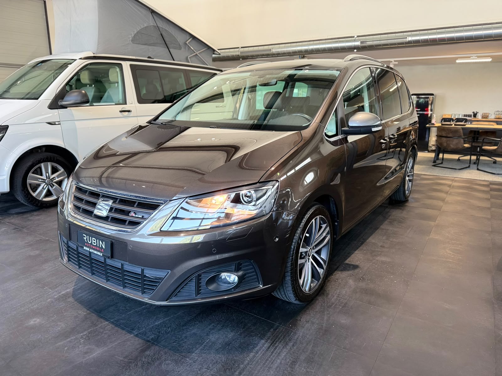 SEAT Alhambra 2.0 TDI FR Line-image-0