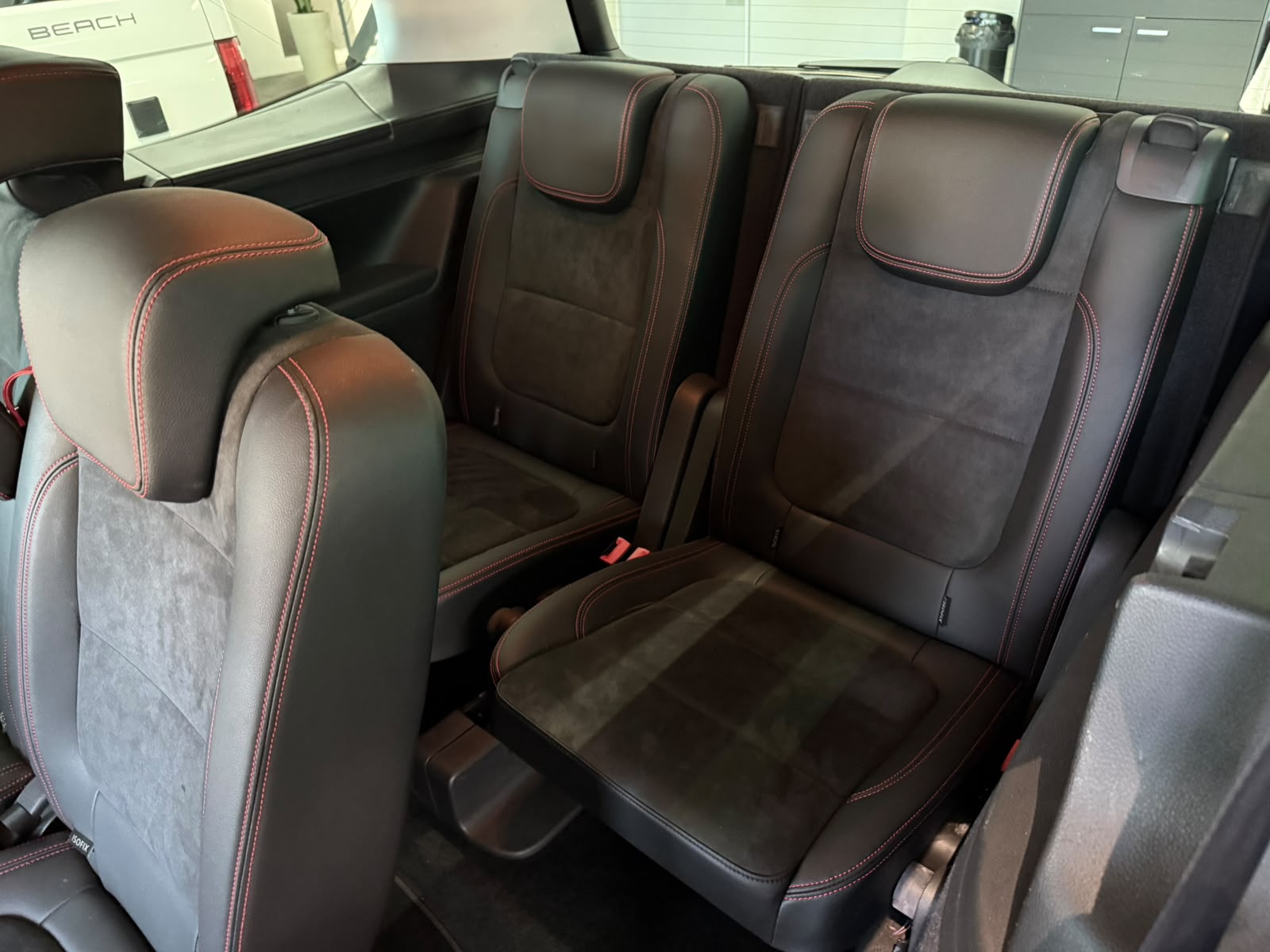 SEAT Alhambra 2.0 TDI FR Line-image-12