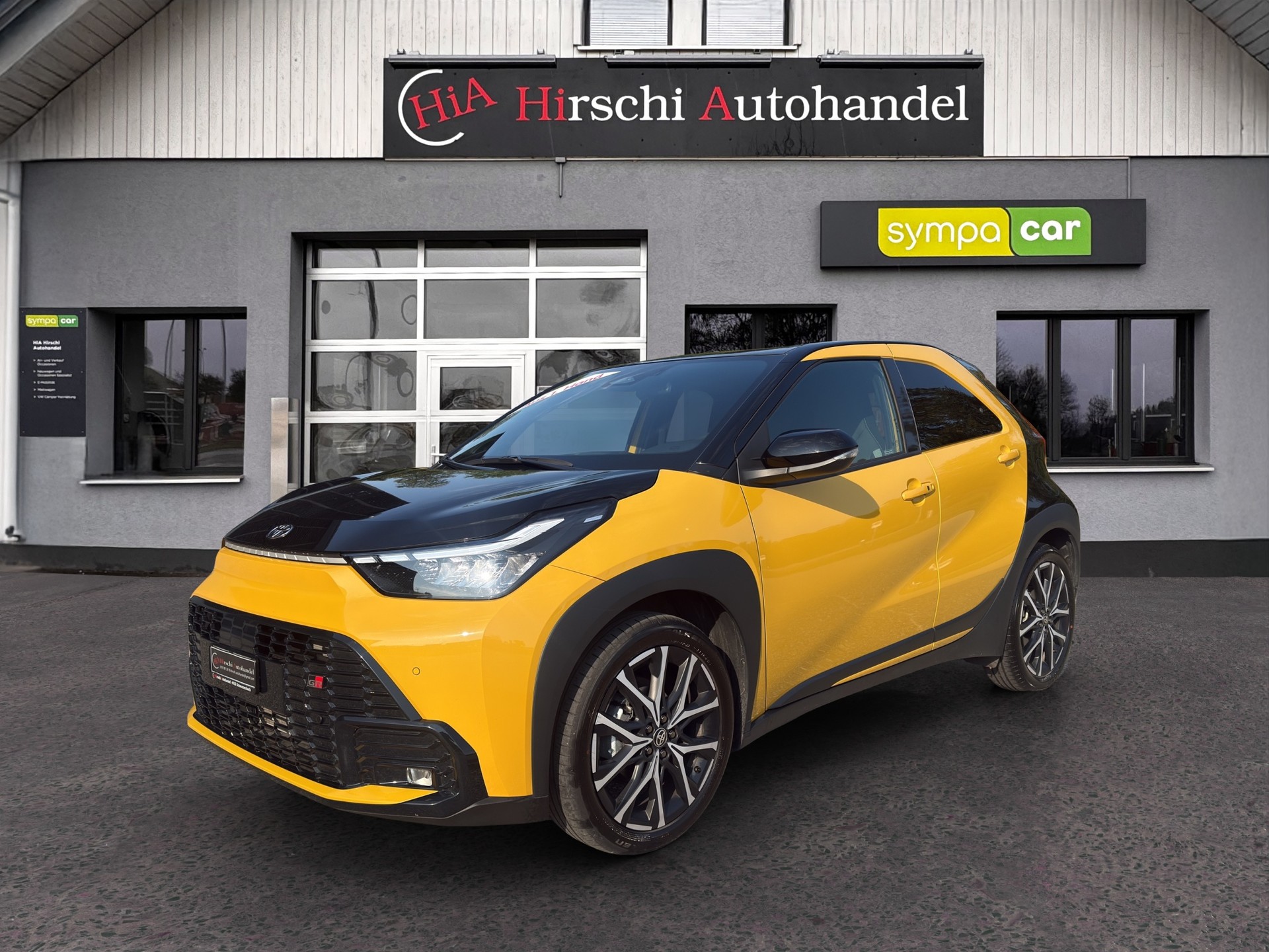 TOYOTA Aygo X 1.5 VVT-i HSD GR Sport-image-0