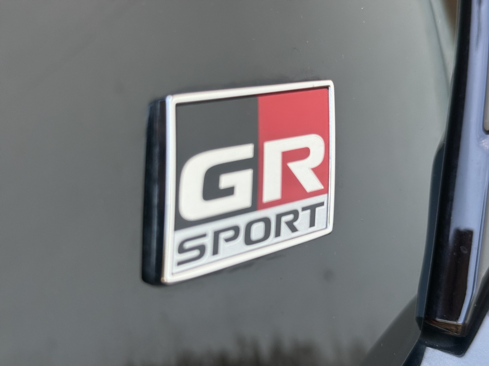 TOYOTA Aygo X 1.5 VVT-i HSD GR Sport-image-10