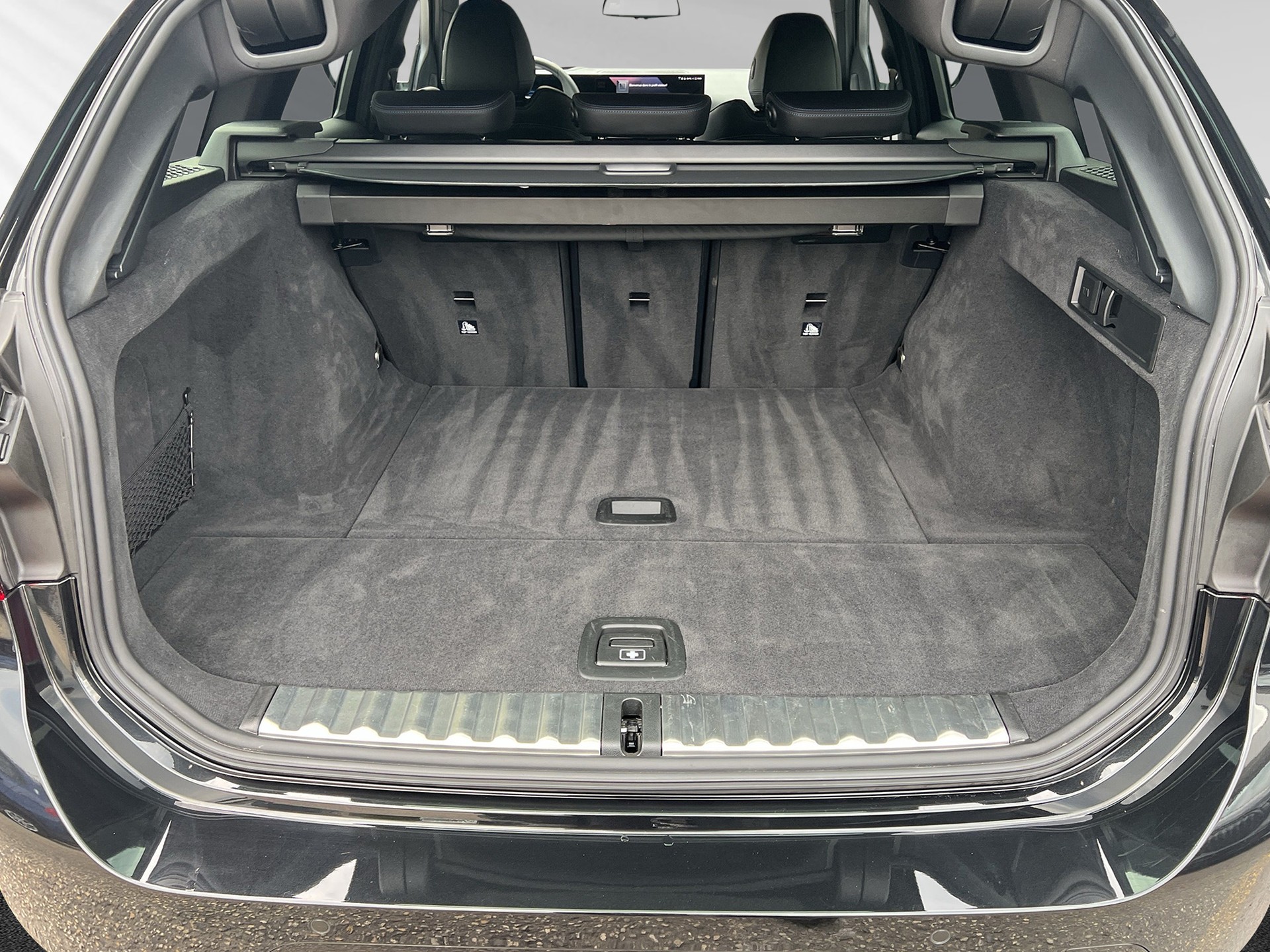 BMW 320d xDrive 48V Touring Steptronic M Sport-image-7
