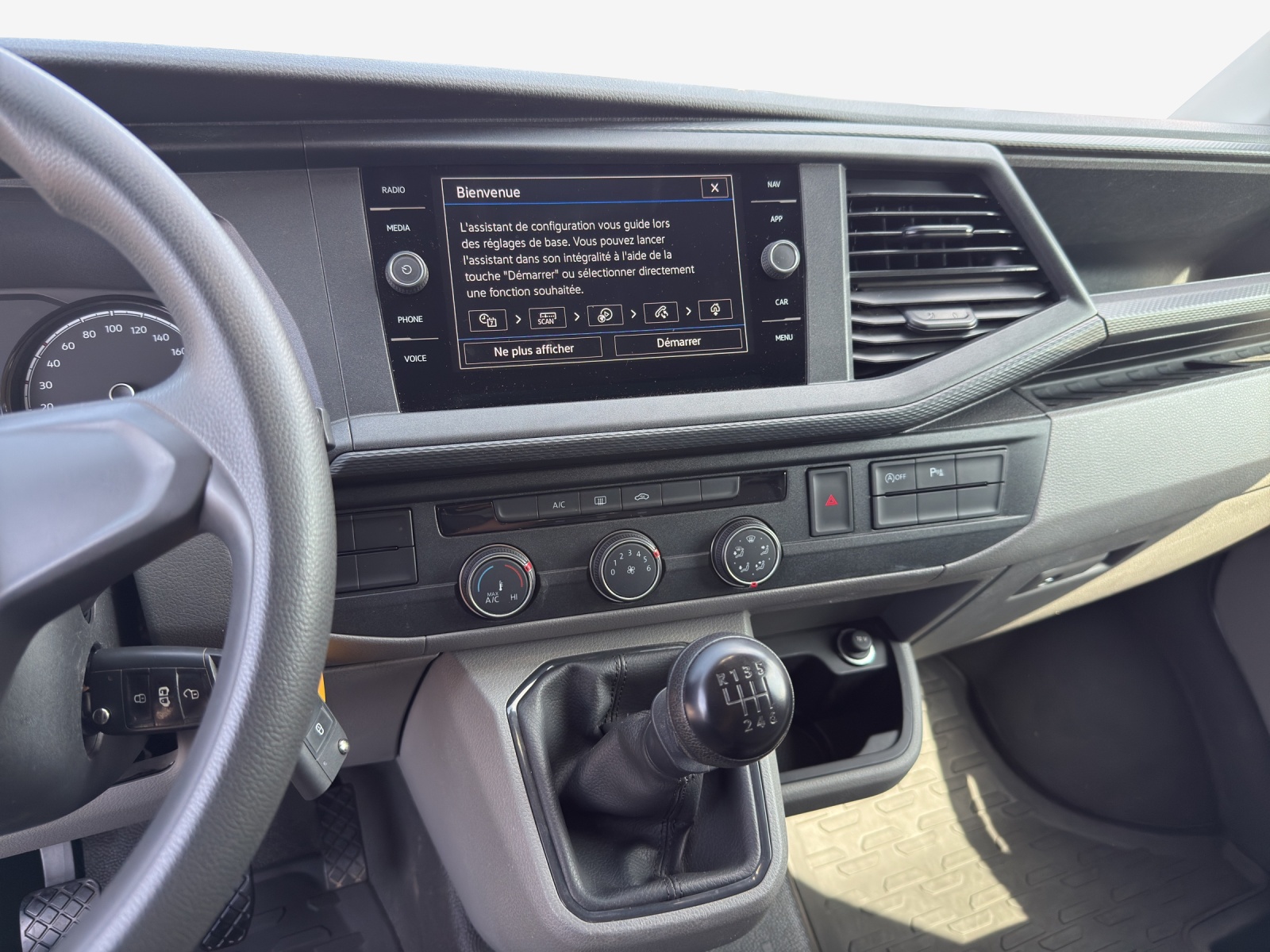 VW T6.1 2.0 TDI 4Motion-image-10