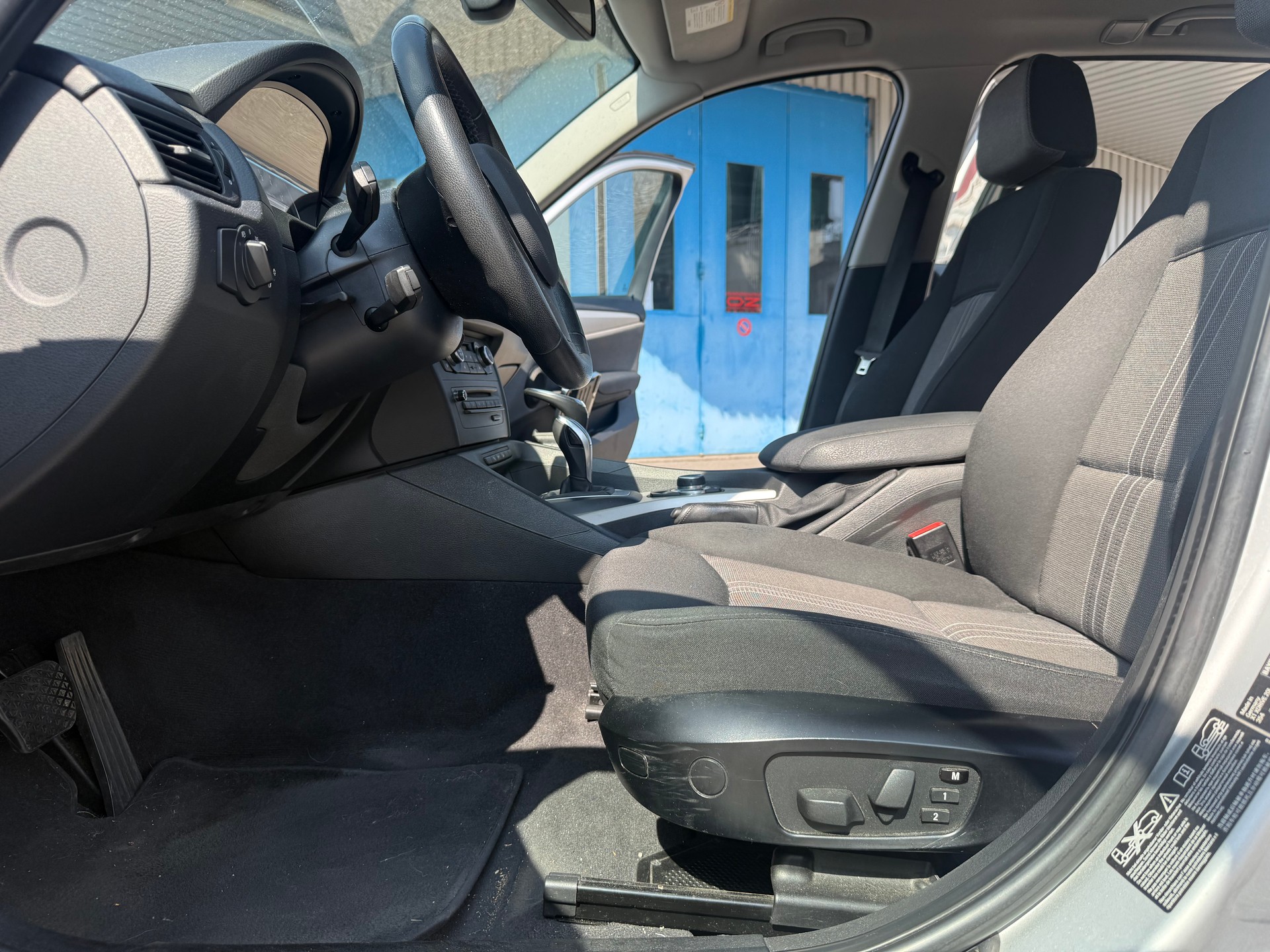 BMW X1 xDrive 20i Steptronic-image-7