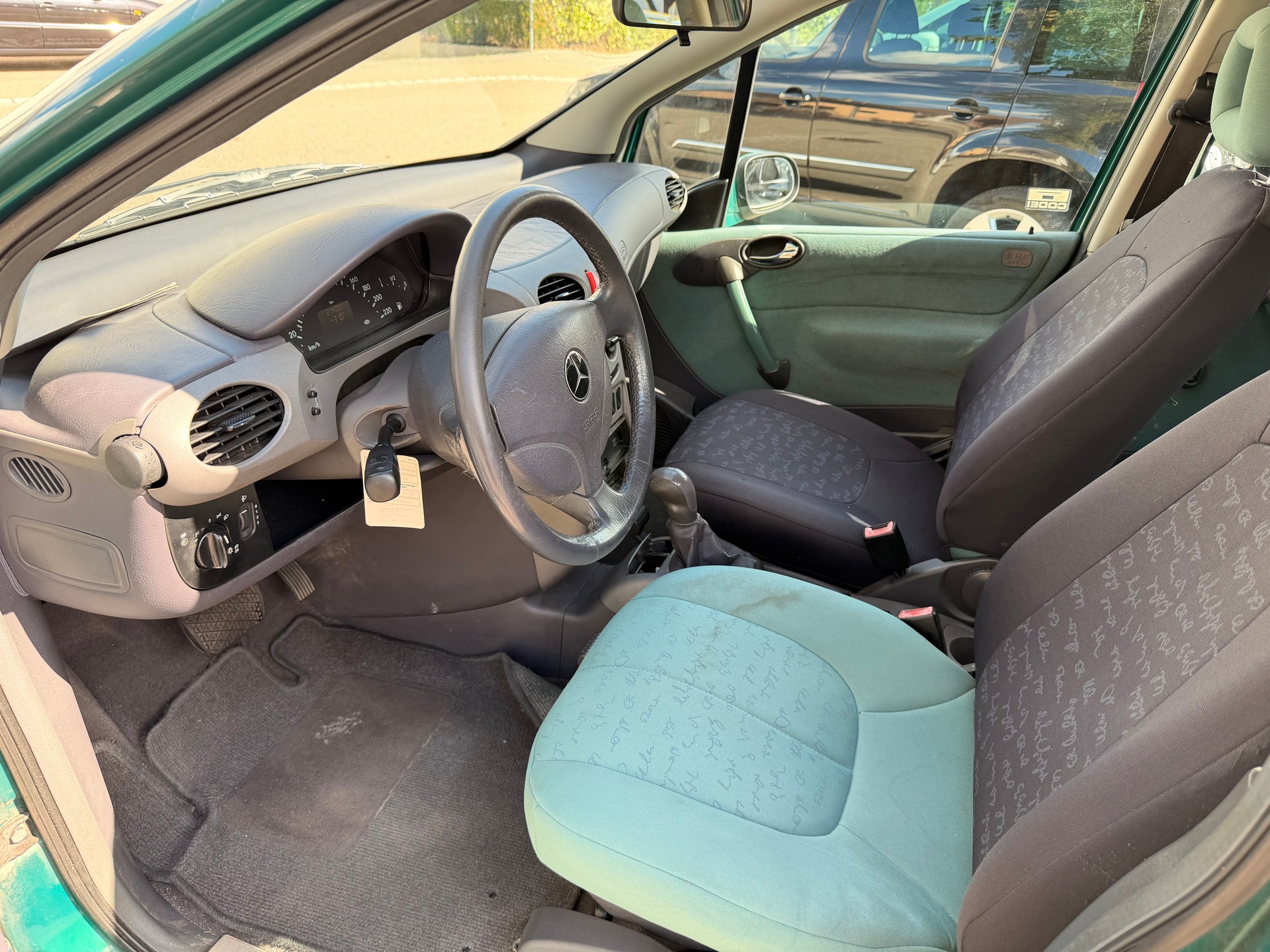 MERCEDES-BENZ A 170 CDI Elégance-image-7
