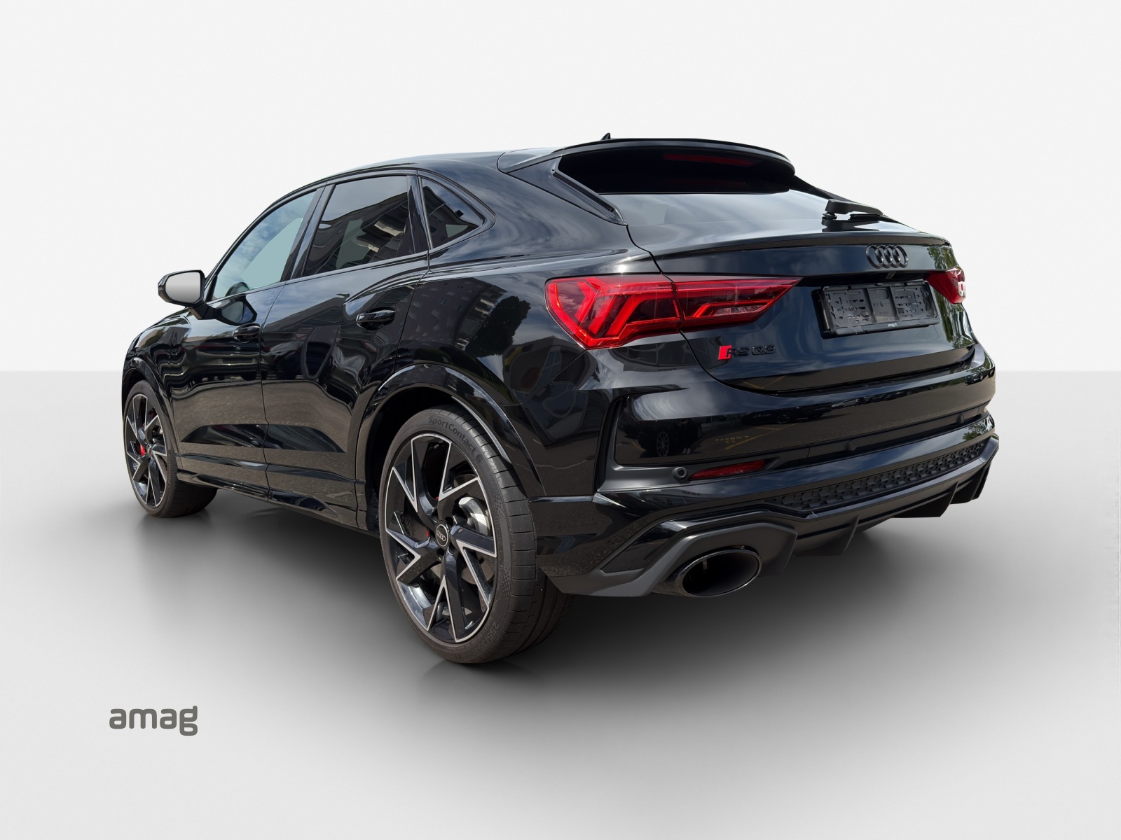 AUDI RS Q3 Sportback quattro S tronic-image-2