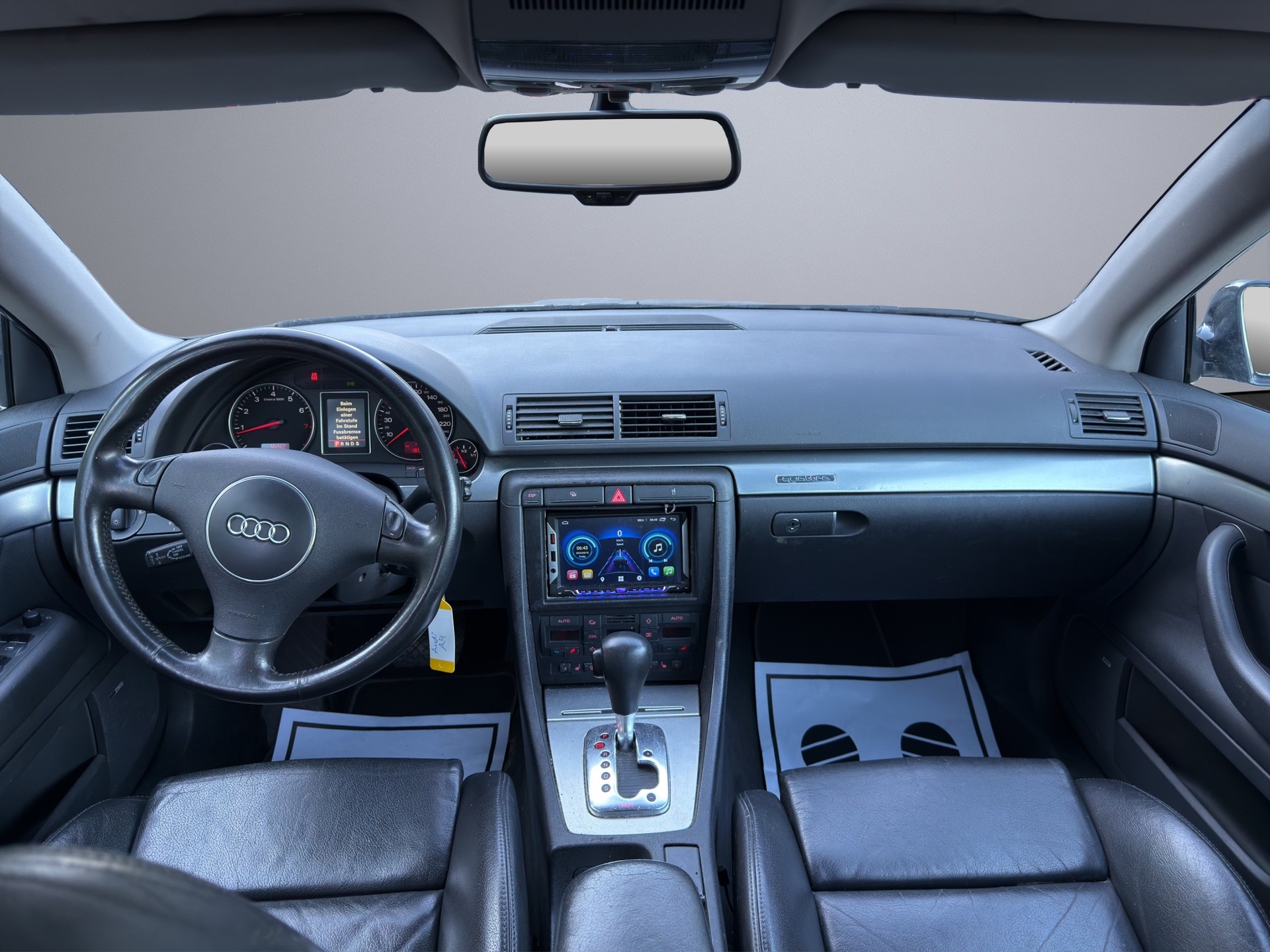 AUDI A4 Avant 3.0 V6 quattro-image-12