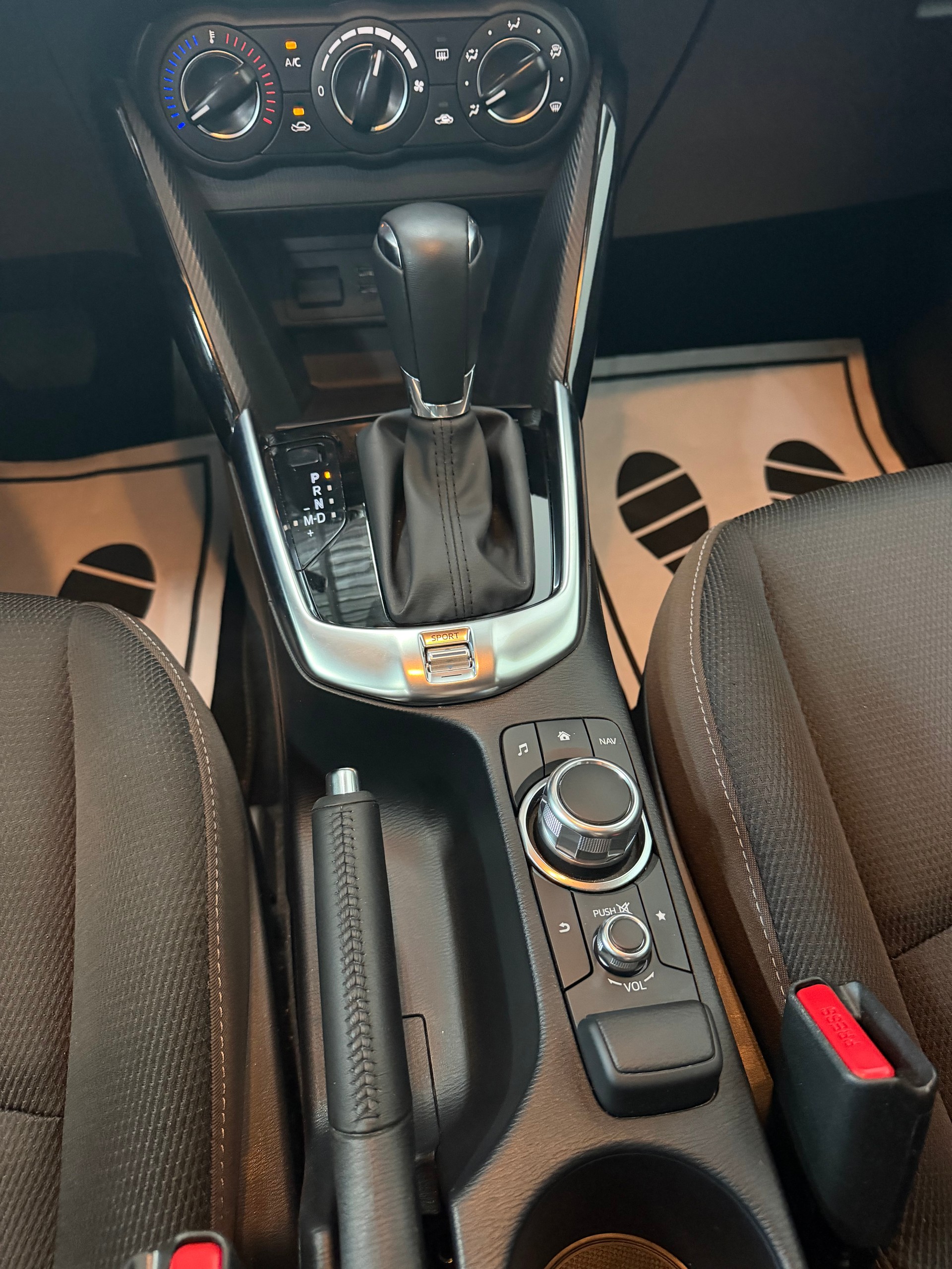 MAZDA 2 SKYACTIV-G 90 Ambition Plus Automat //NEU AB MFK!-image-13