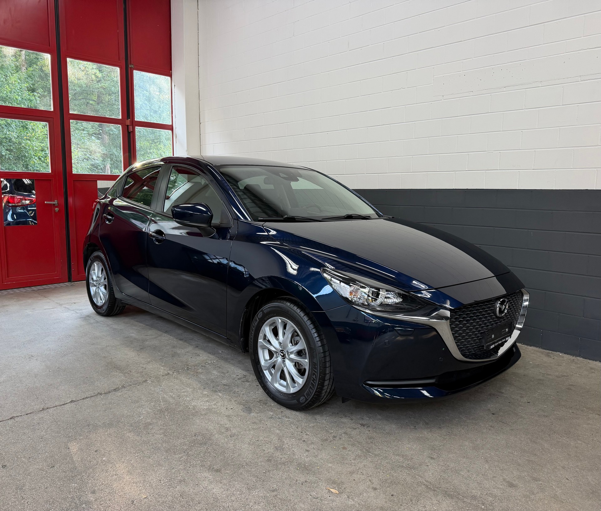 MAZDA 2 SKYACTIV-G 90 Ambition Plus Automat //NEU AB MFK!-image-0