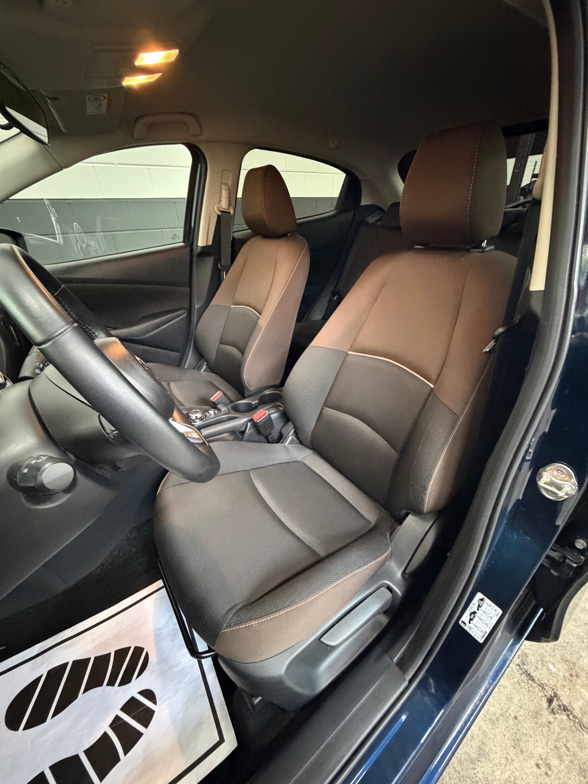 MAZDA 2 SKYACTIV-G 90 Ambition Plus Automat //NEU AB MFK!-image-14