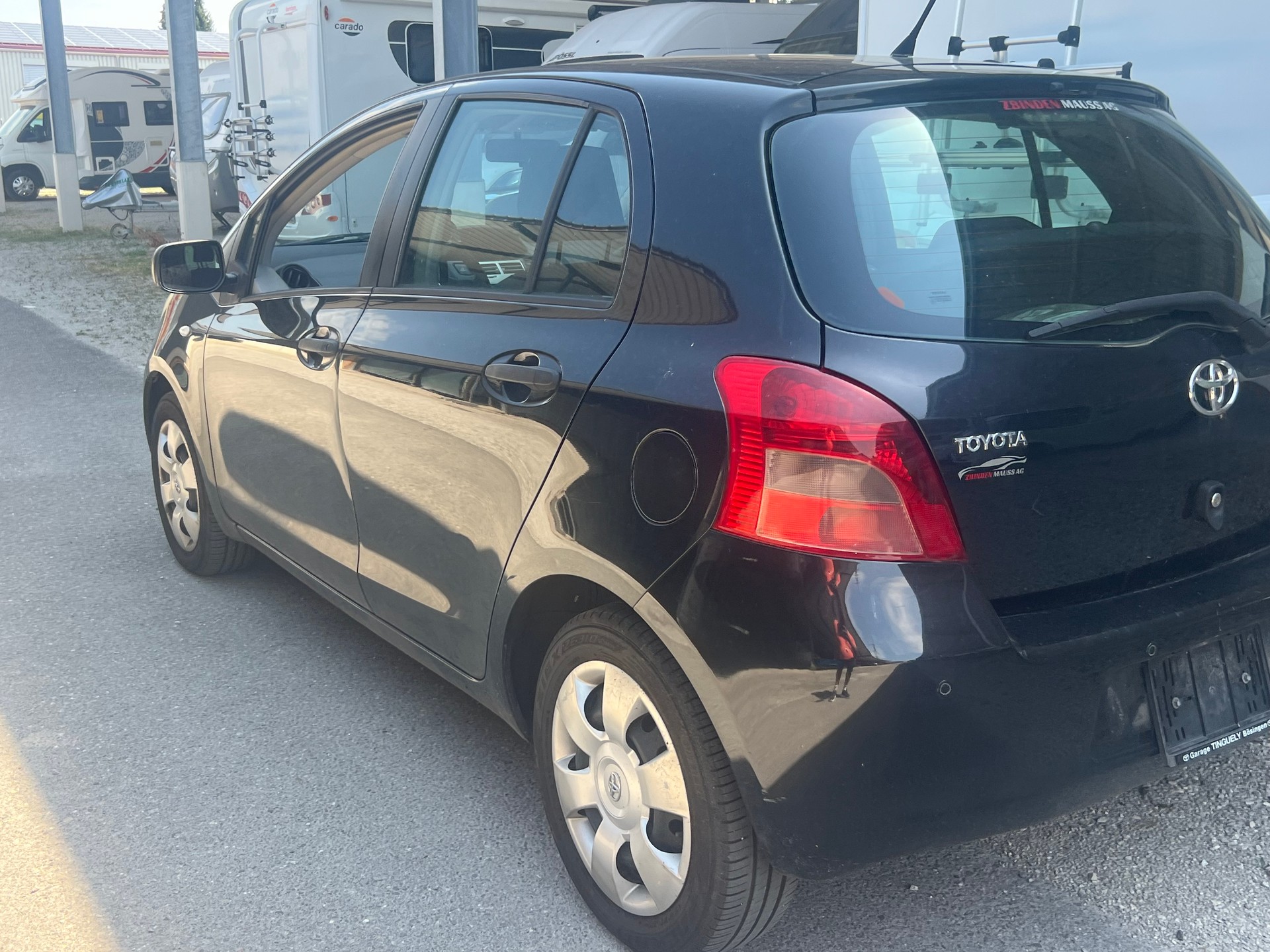 TOYOTA Yaris 1.3 Linea Luna-image-4