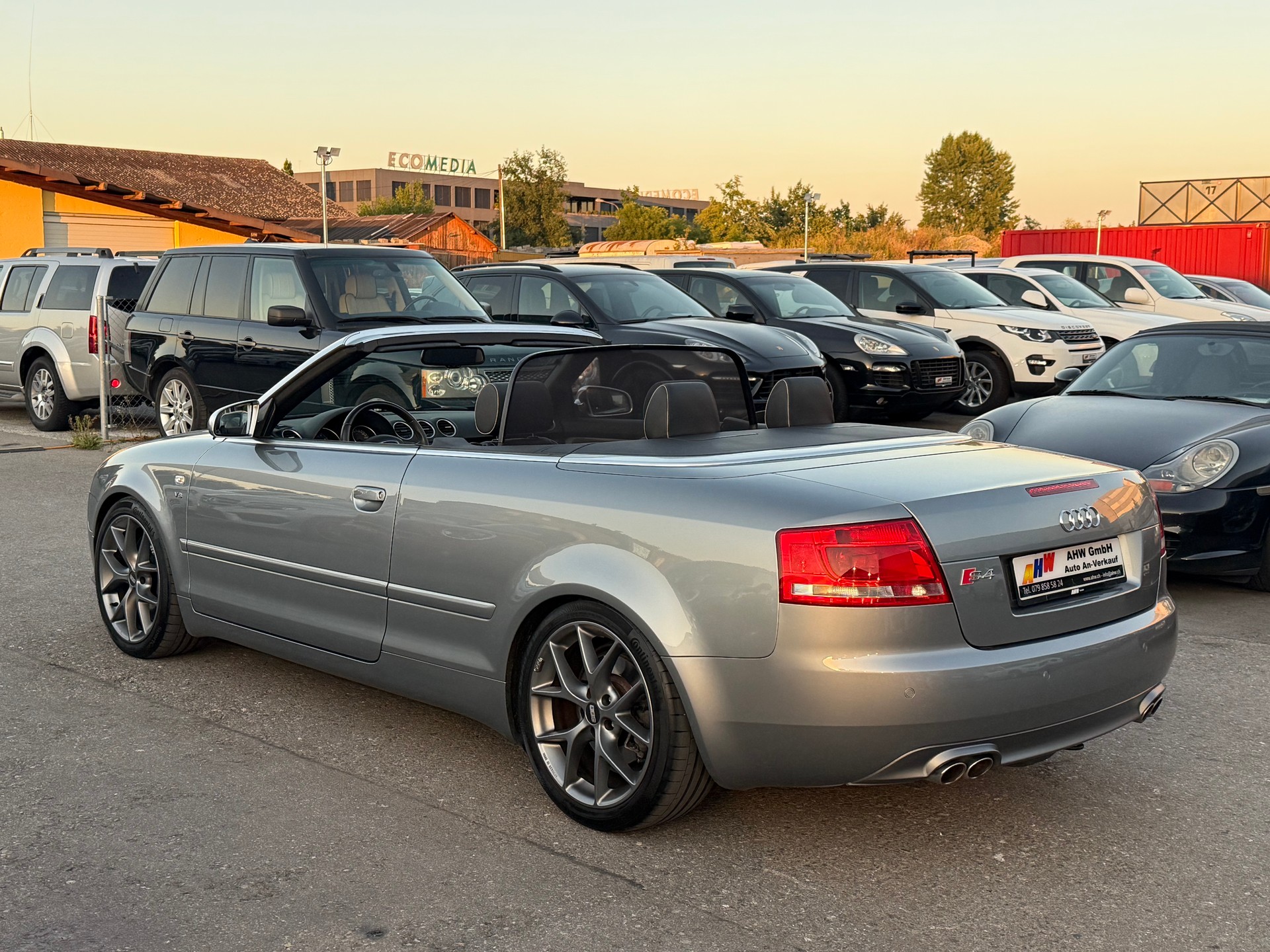 AUDI S4 Cabriolet 4.2 V8 quattro Tiptronic / Frisch ab MFK / BBS / H&R / Nappa Leder / BOSE Sound / Windschott-image-5