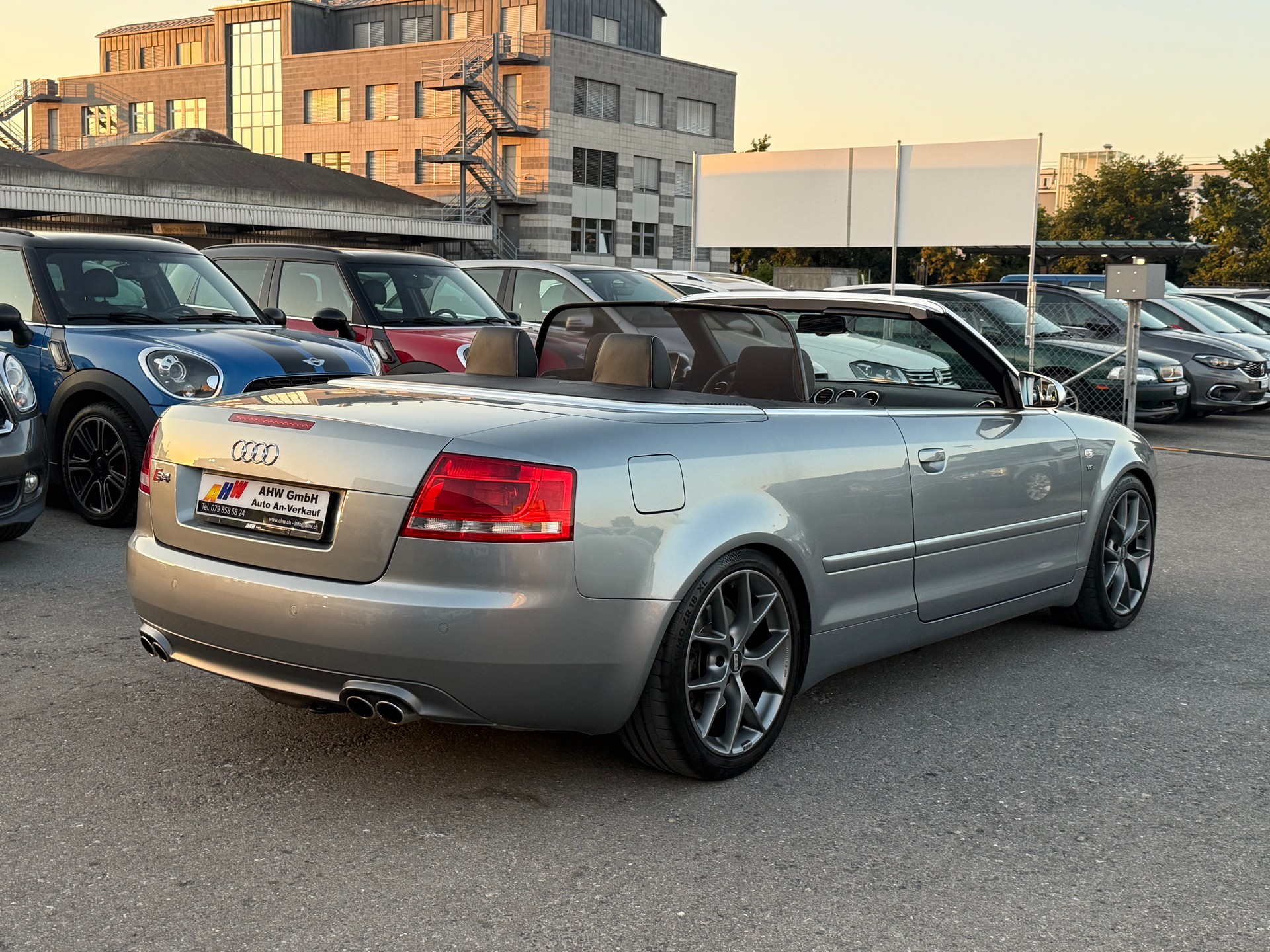 AUDI S4 Cabriolet 4.2 V8 quattro Tiptronic / Frisch ab MFK / BBS / H&R / Nappa Leder / BOSE Sound / Windschott-image-3
